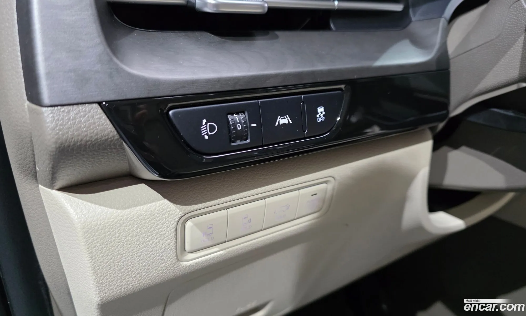 Kia Carnival 2021 — 24