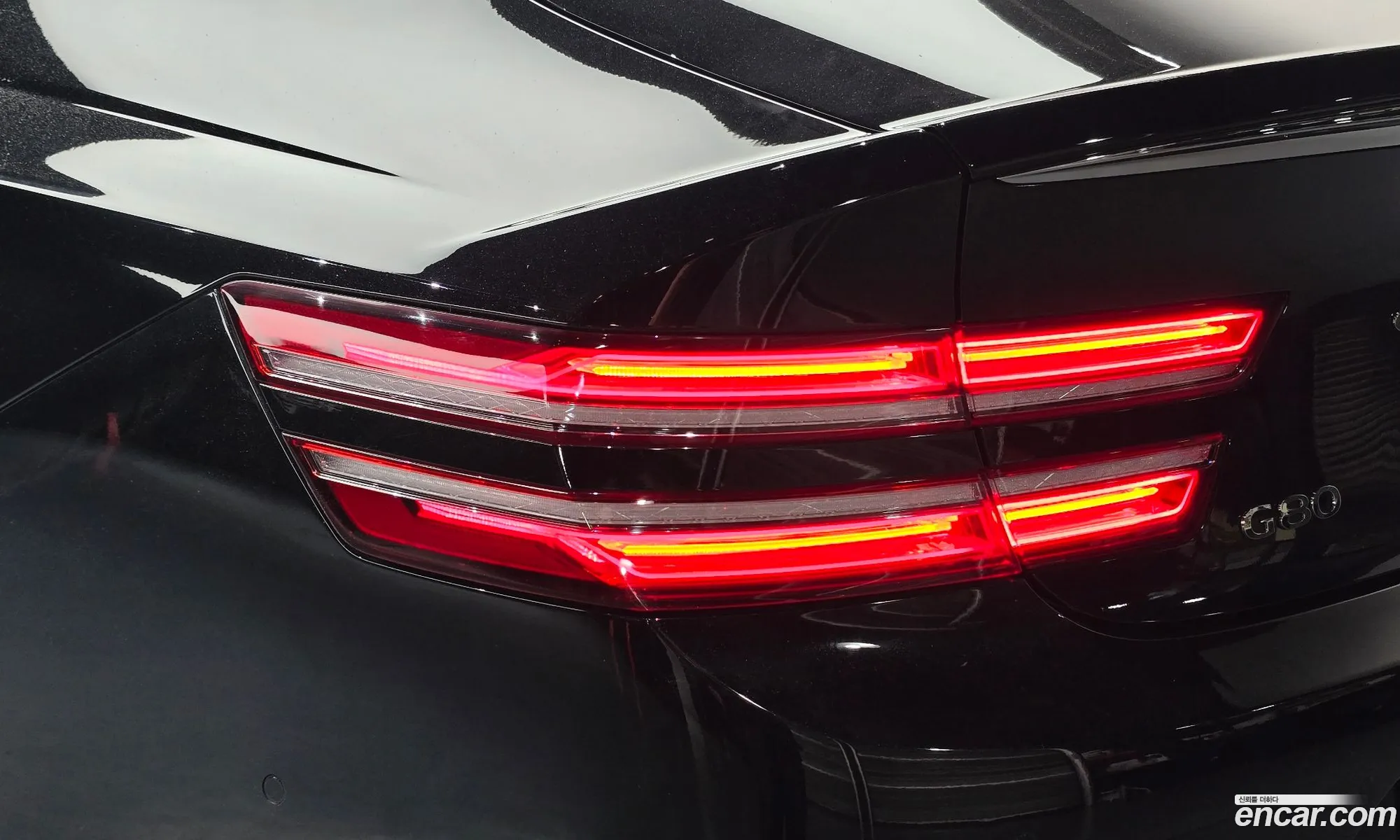 Genesis Electrified G80 2023 — 14