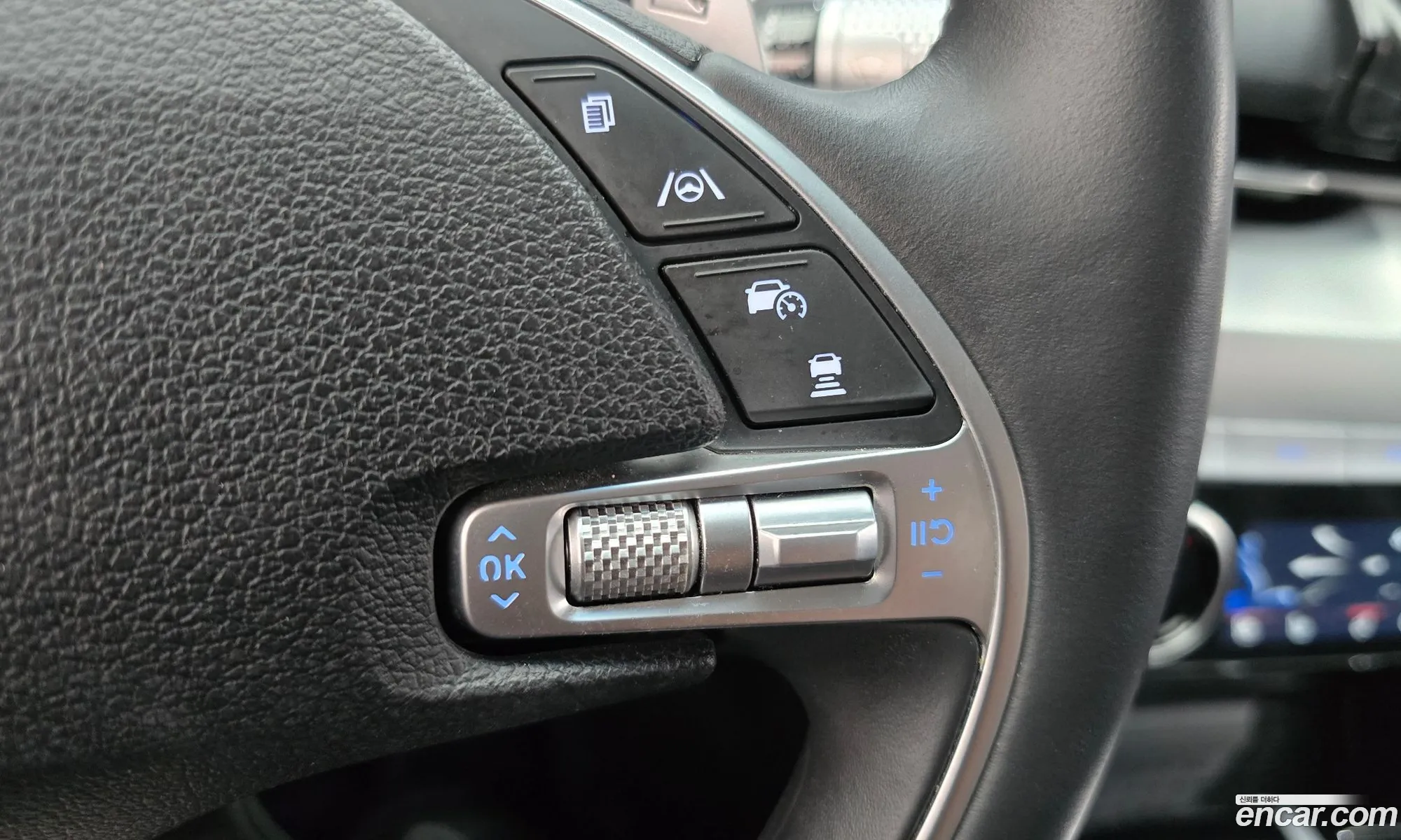 Genesis Electrified G80 2023 — 12