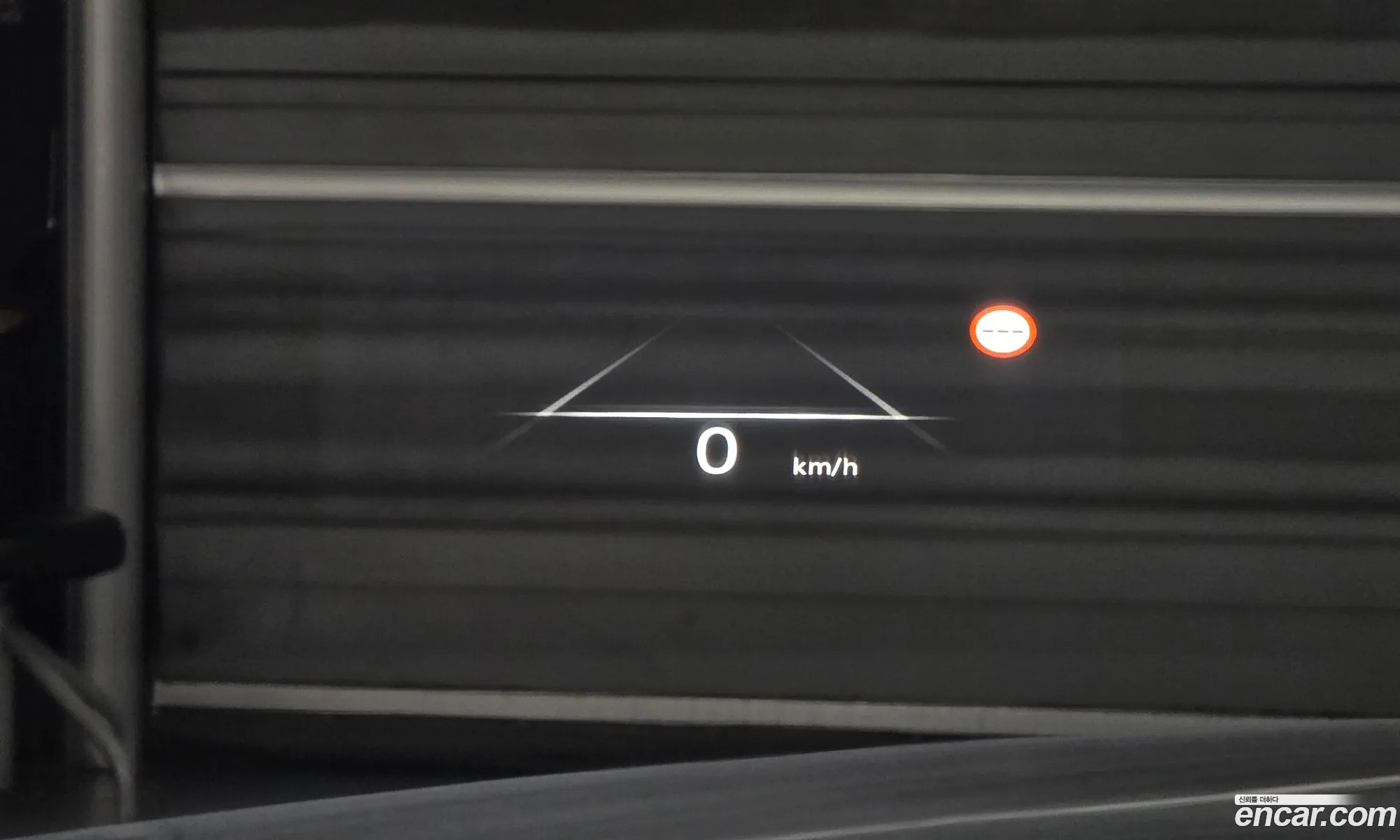 Genesis Electrified G80 2023 — 11