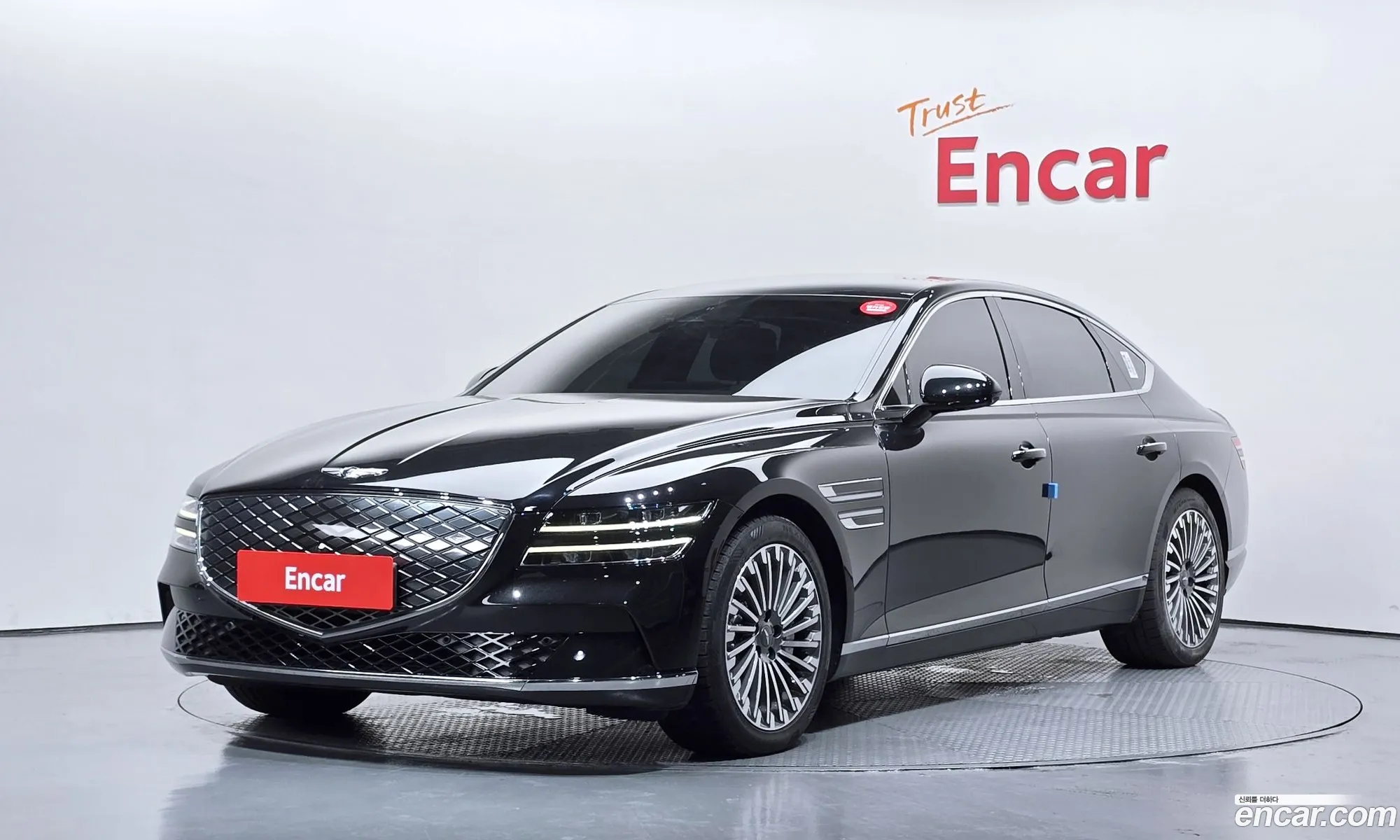 Genesis Electrified G80 2023 — 34