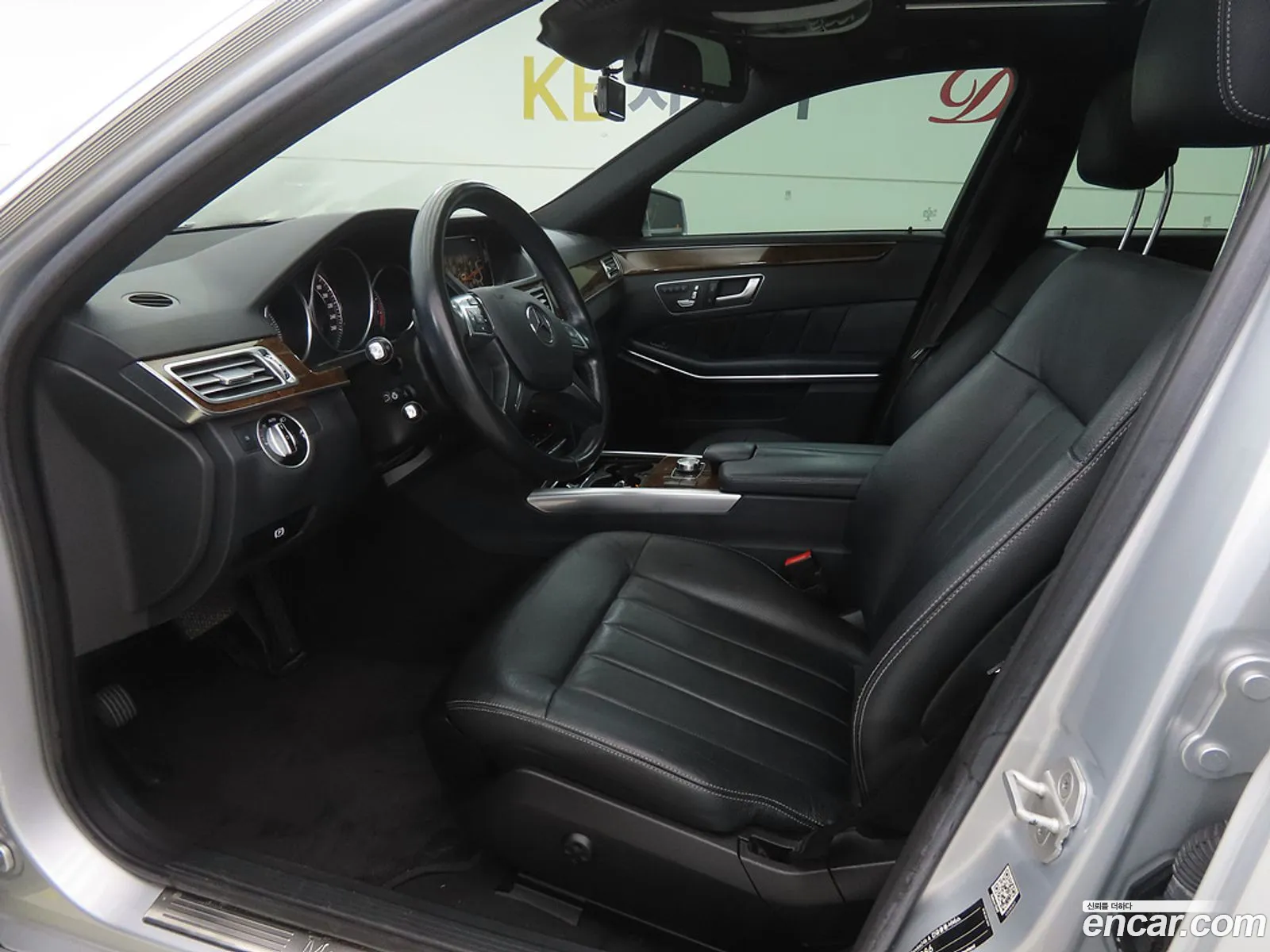 Mercedes-Benz E-Class W212 2014 — 5