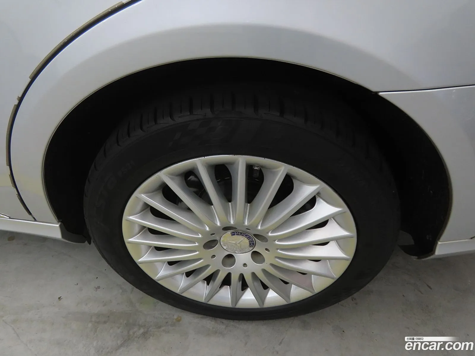 Mercedes-Benz E-Class W212 2014 — 10