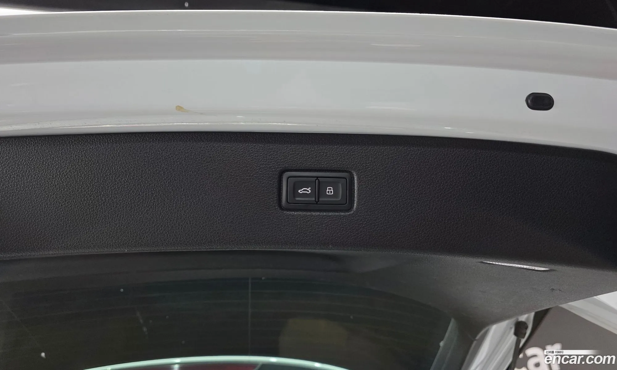 Audi Q7 2019 WAUZZZ4M9KD041833 — 17
