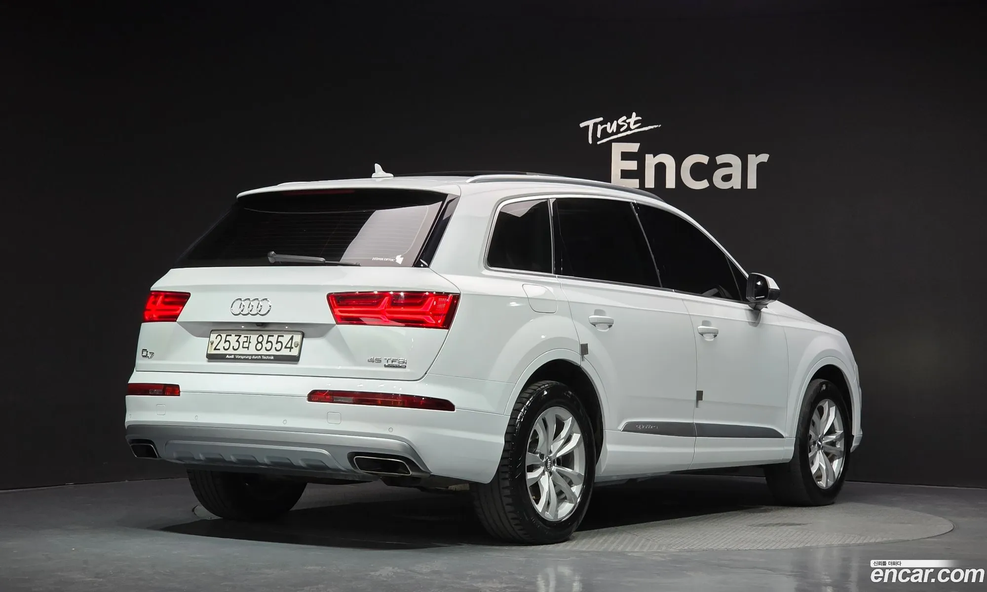 Audi Q7 2019 WAUZZZ4M9KD041833 — 21