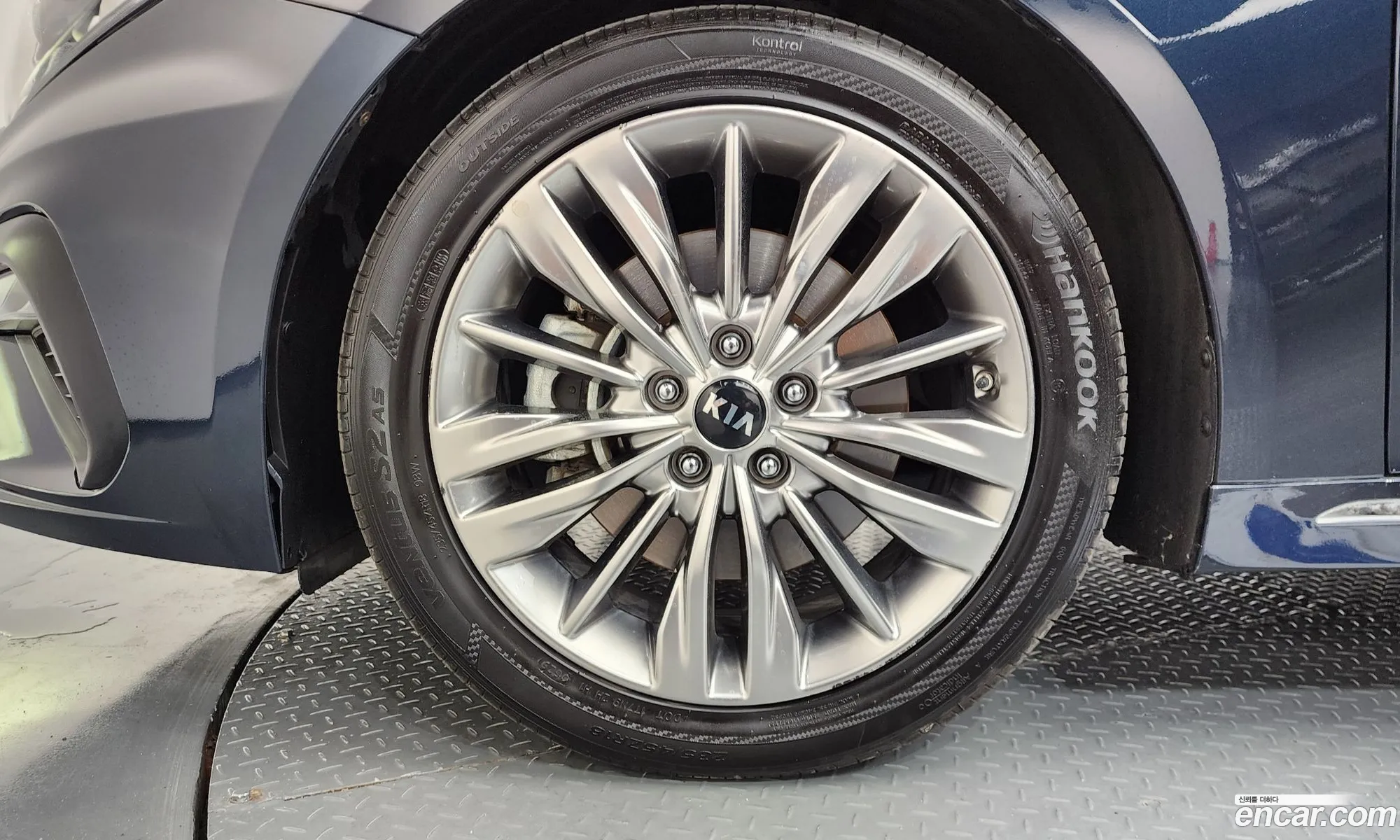 Kia K5 2019 — 28