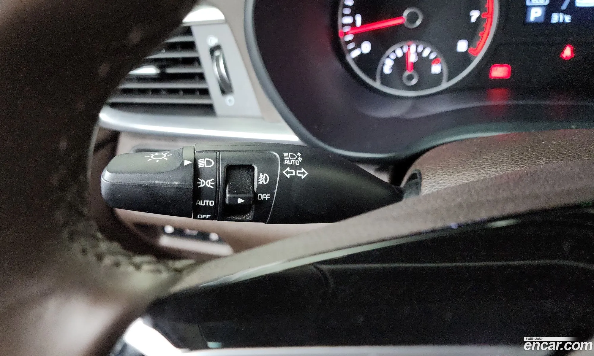 Kia K5 2019 — 9