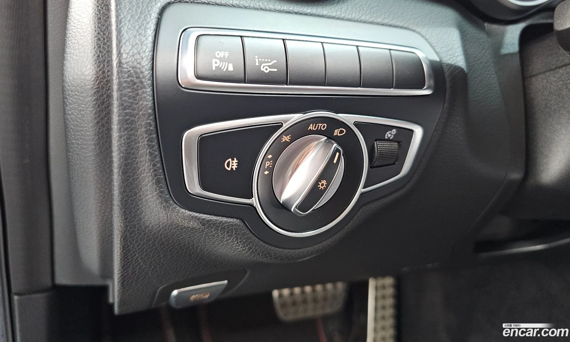 Mercedes-Benz C-Class W205 2018 — 14