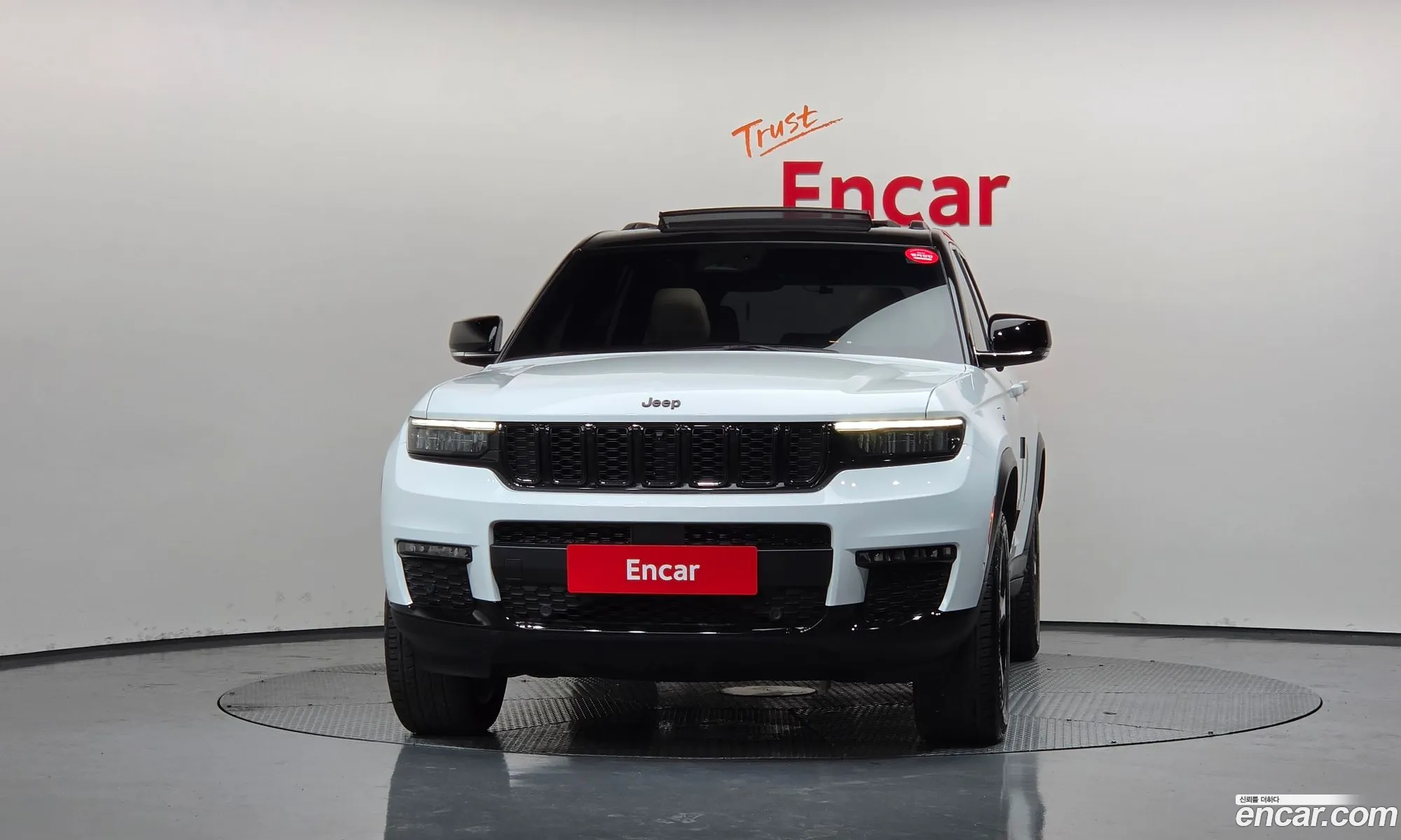 Jeep Grand Cherokee 2023 — 24