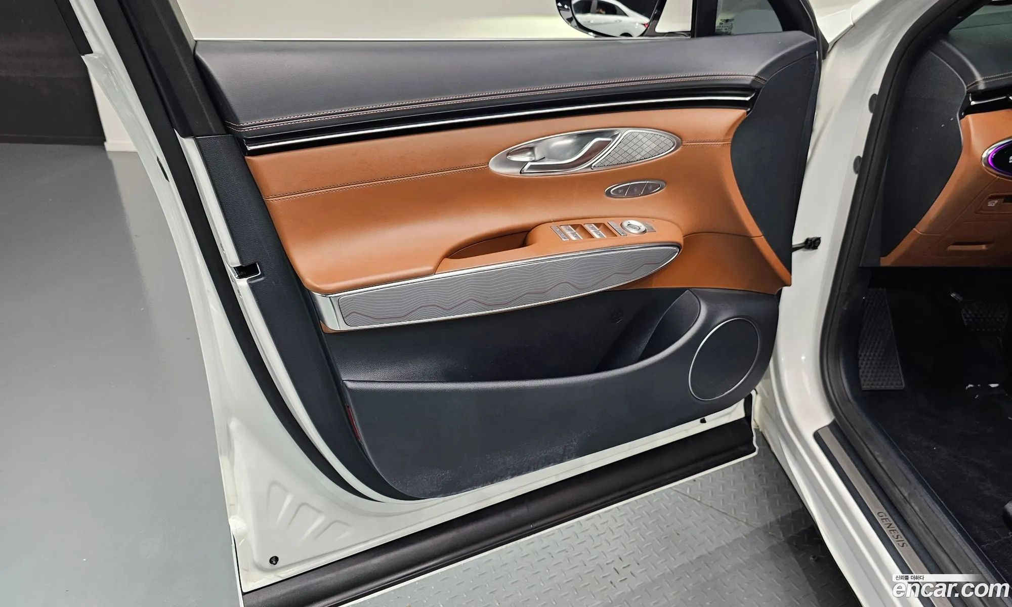 Genesis GV70 2022 — 7
