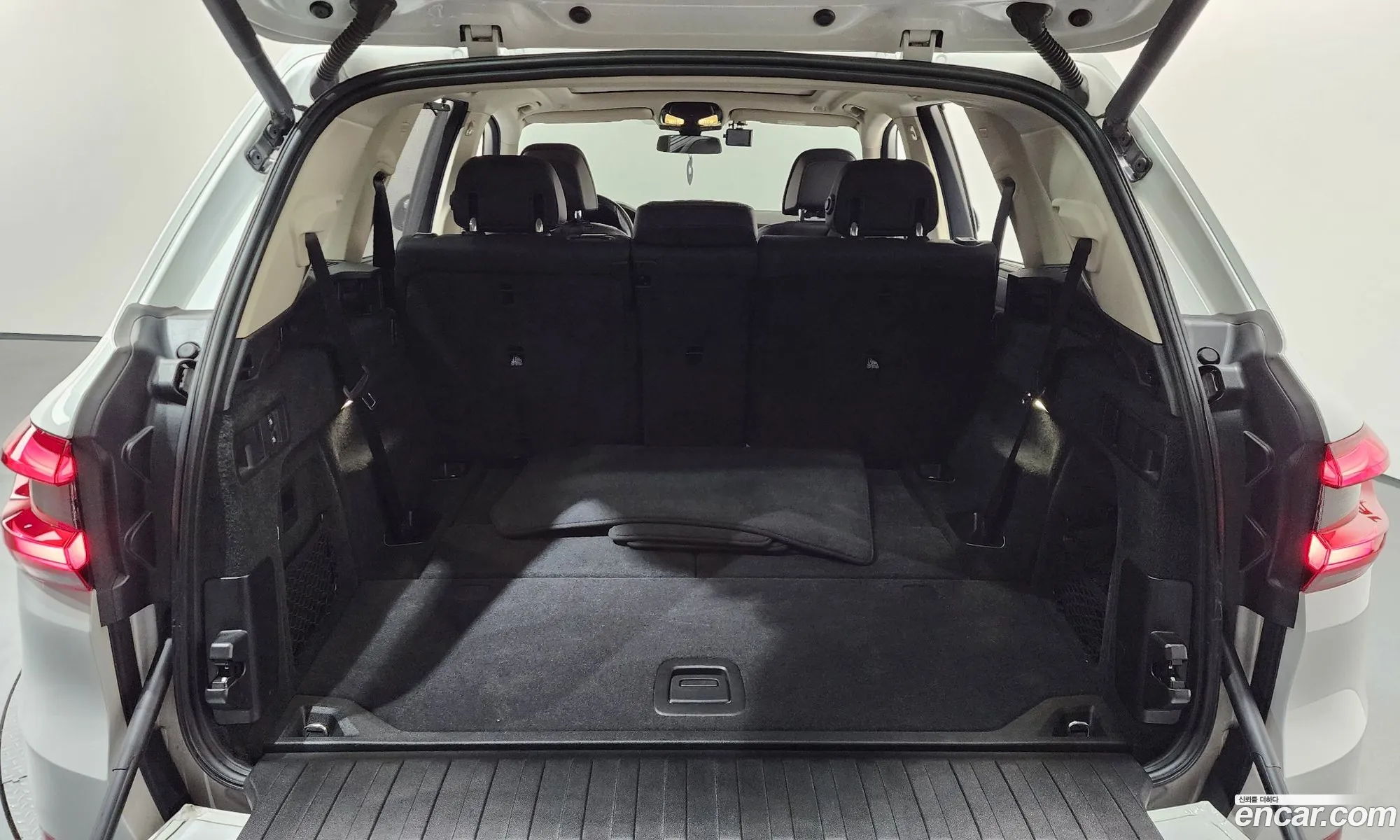 BMW X5 2021 WBACR6101M9E38323 — 5