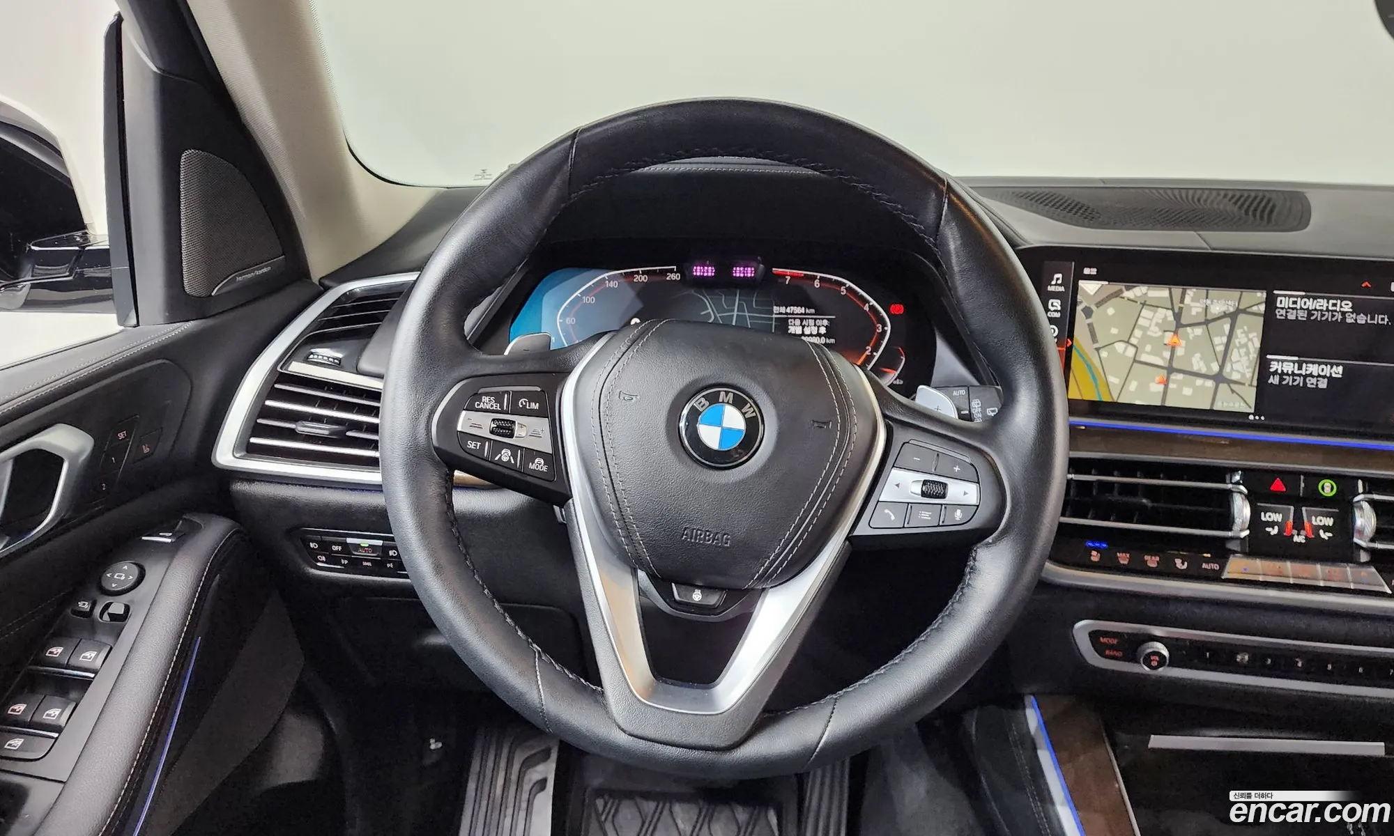 BMW X5 2021 WBACR6101M9E38323 — 28