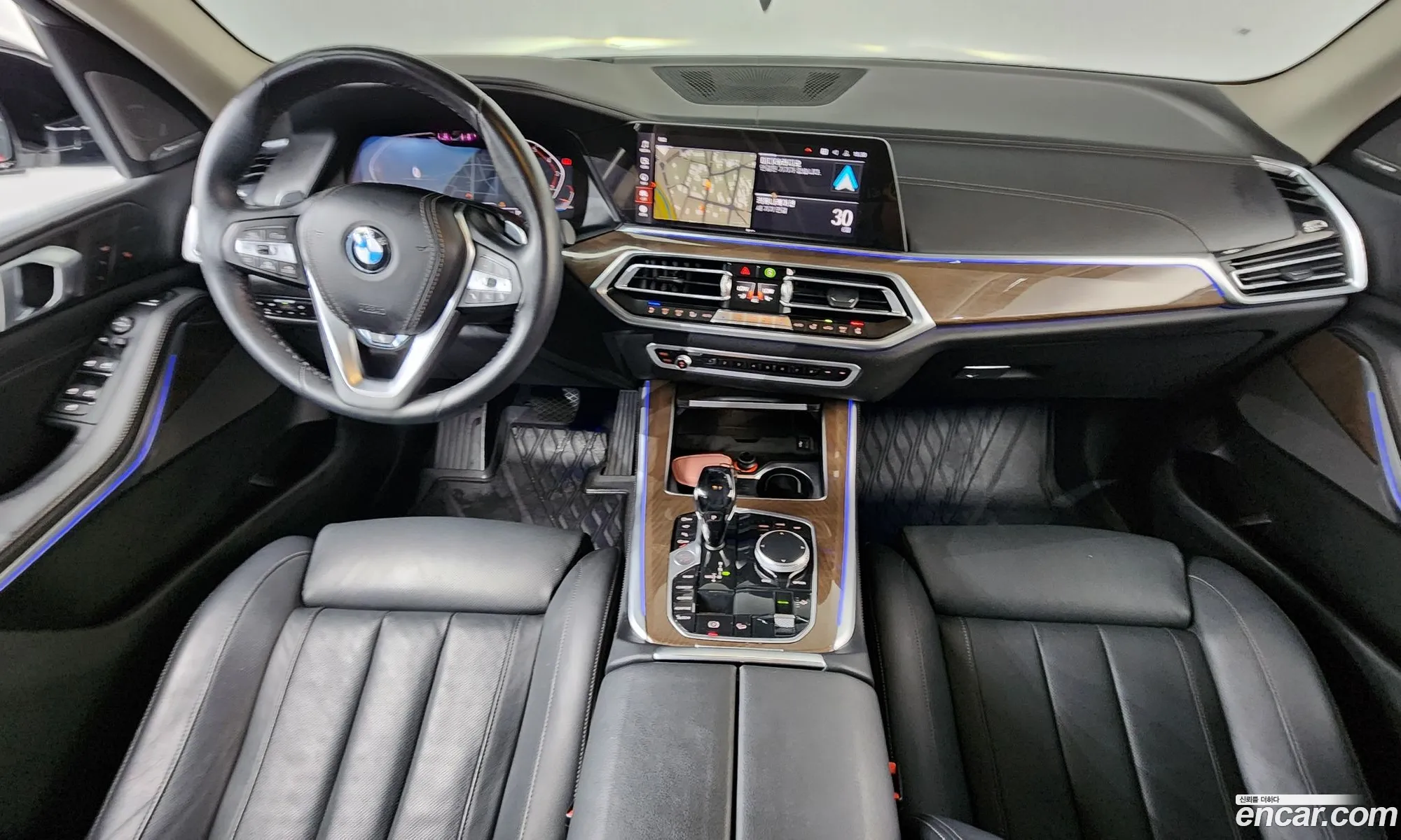 BMW X5 2021 WBACR6101M9E38323 — 25