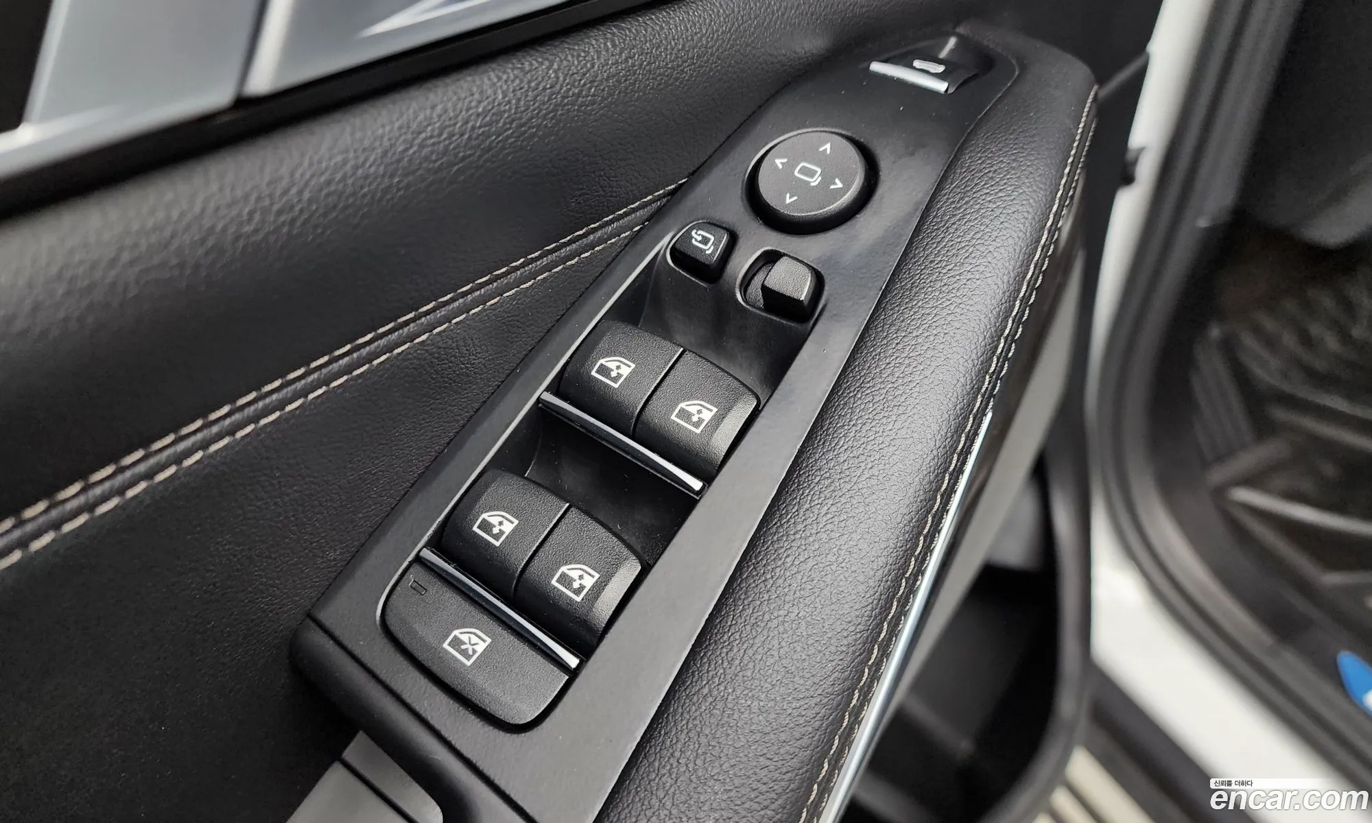 BMW X5 2021 WBACR6101M9E38323 — 16