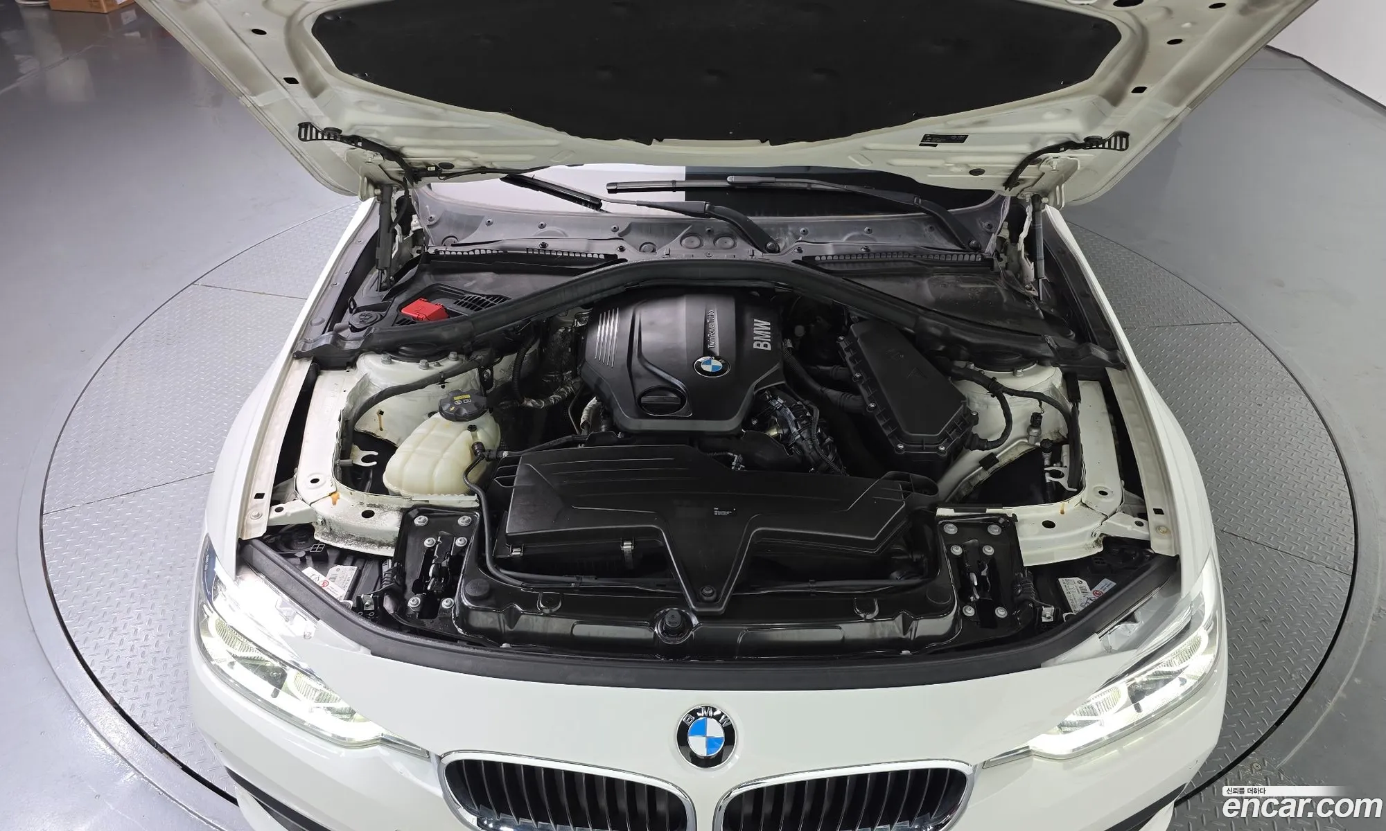 BMW 3 Series 2016 WBA8D1105GK655939 — 10