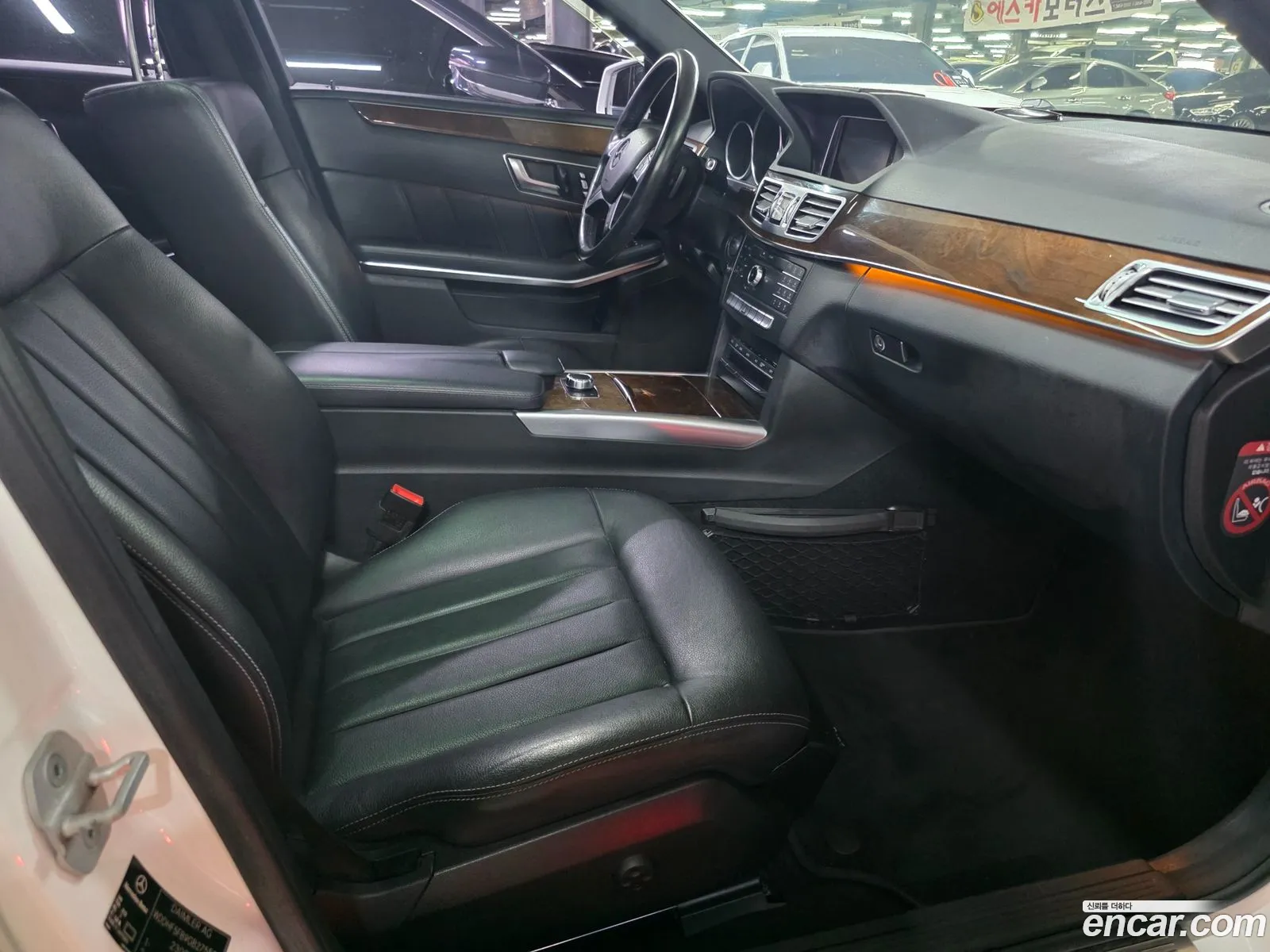 Mercedes-Benz E-Class W212 2015 — 9
