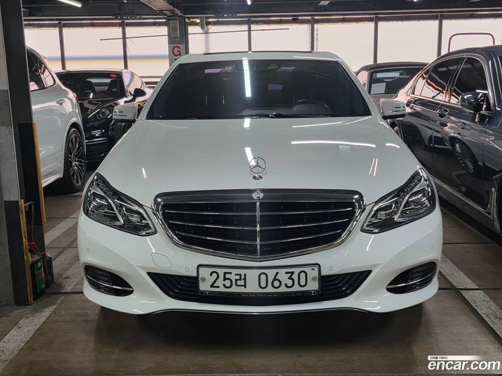 Mercedes-Benz E-Class W212 2015 — 16