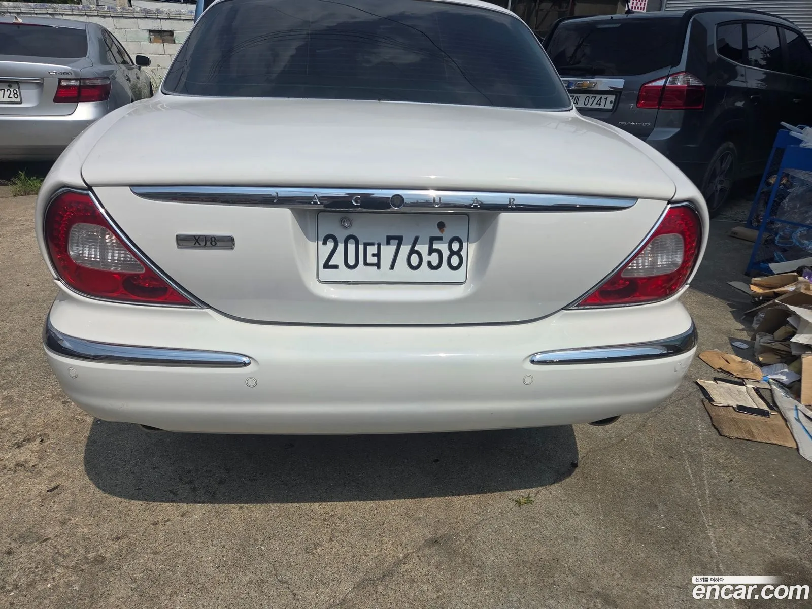 Jaguar XJ8 2004 — 8