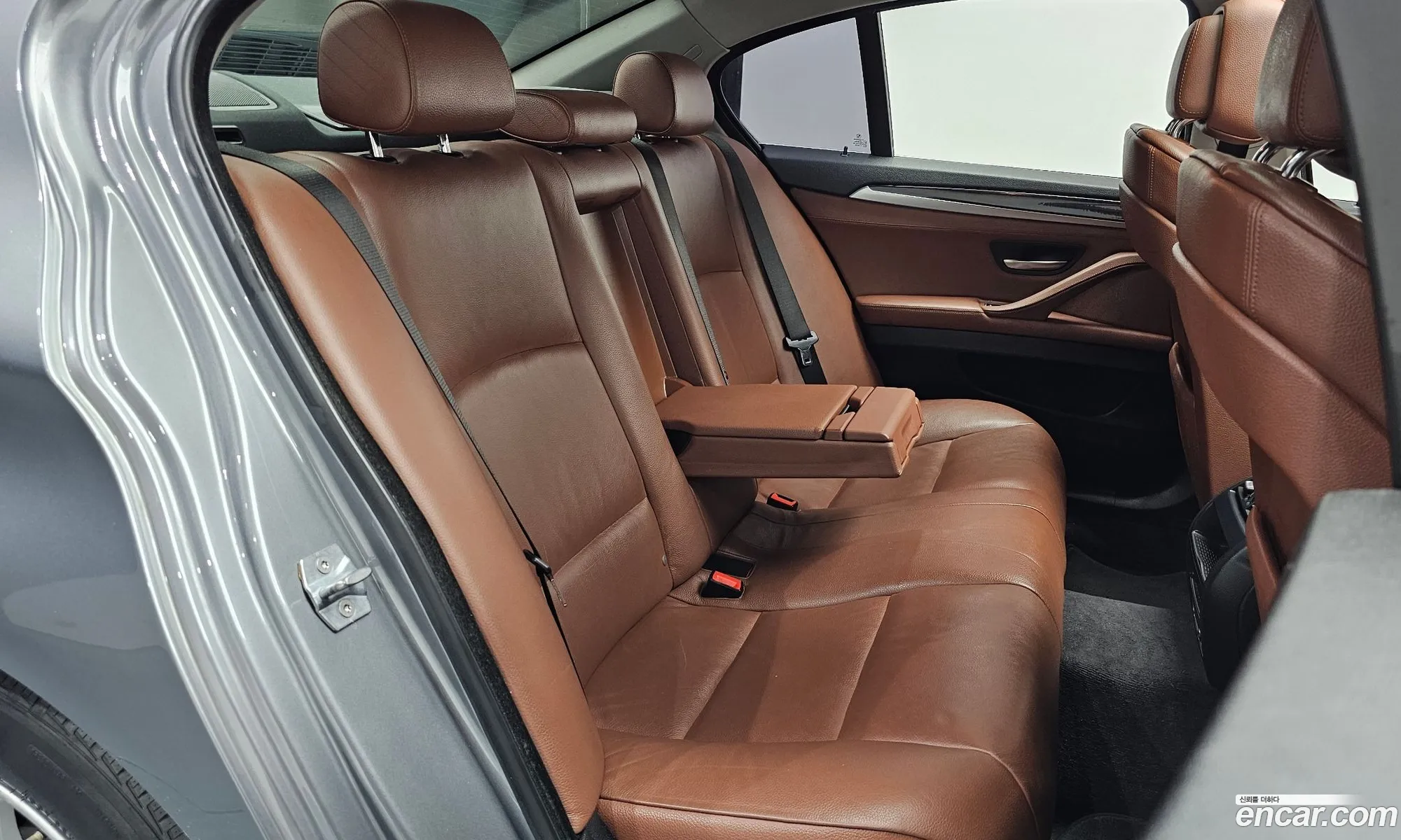 BMW 5 Series 2013 WBAFW1103DDY59818 — 6