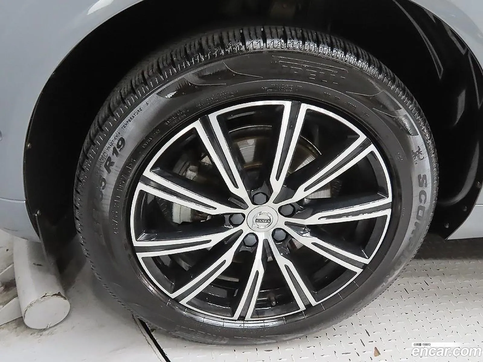 Volvo XC60 2021 — 12