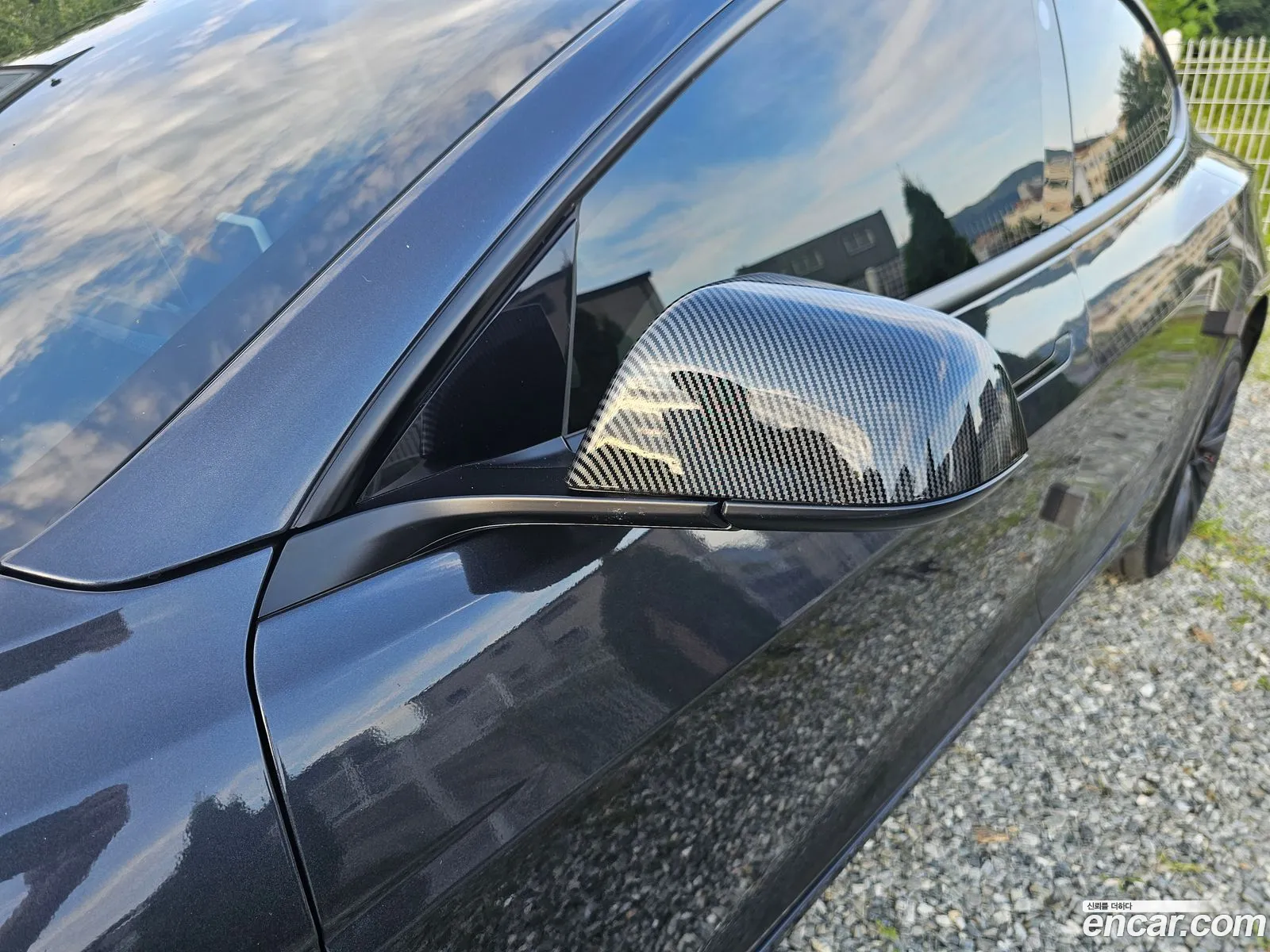 Tesla Model 3 2025 — 9