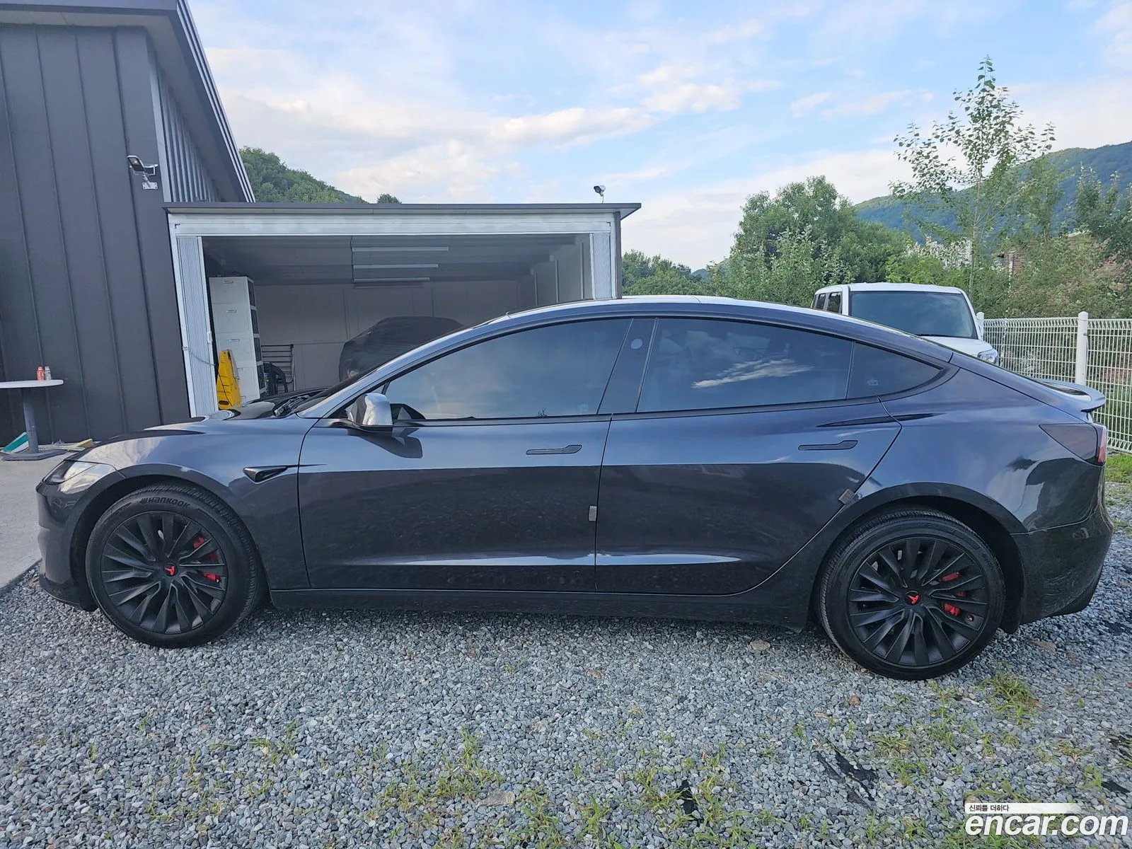 Tesla Model 3 2025 — 20