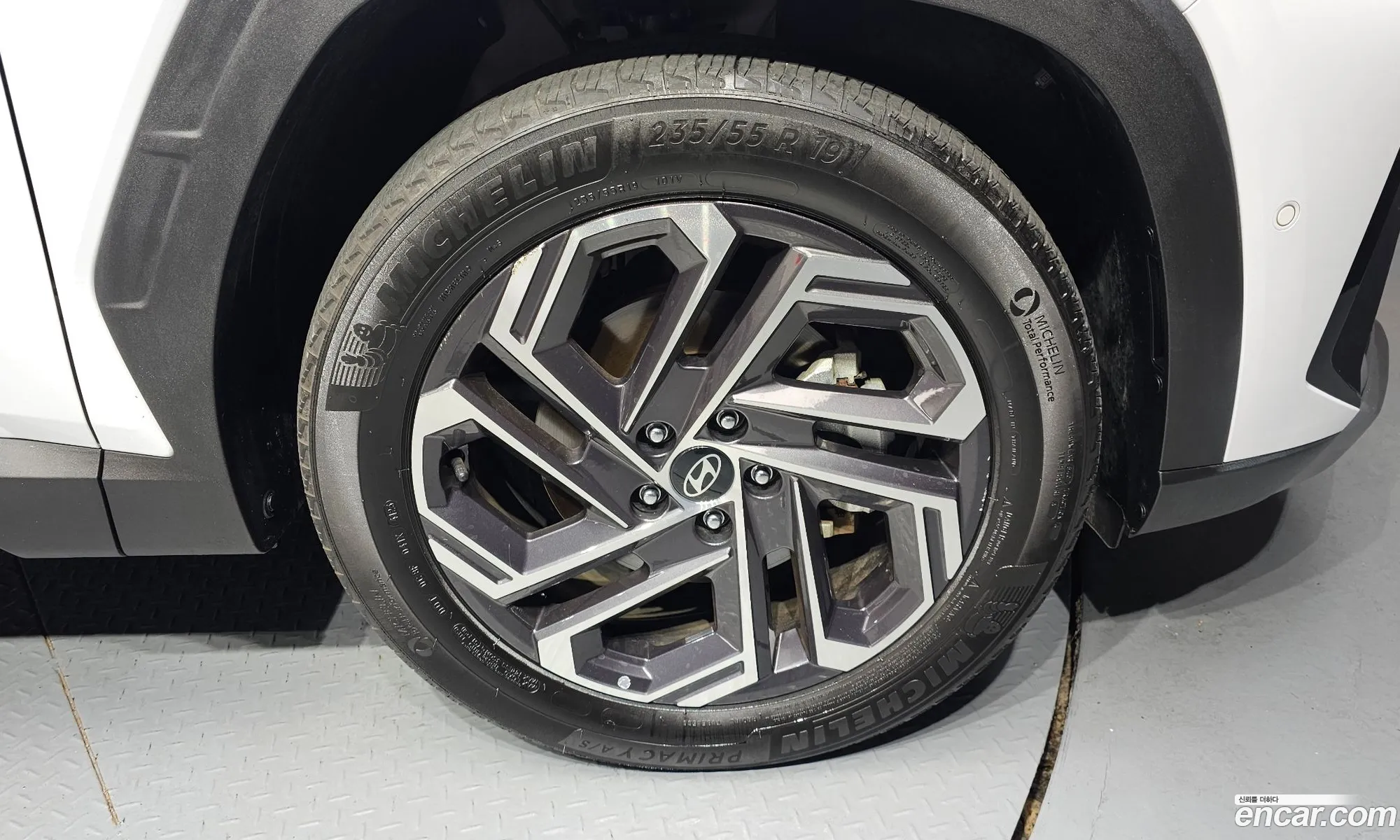 Hyundai Tucson Hybrid