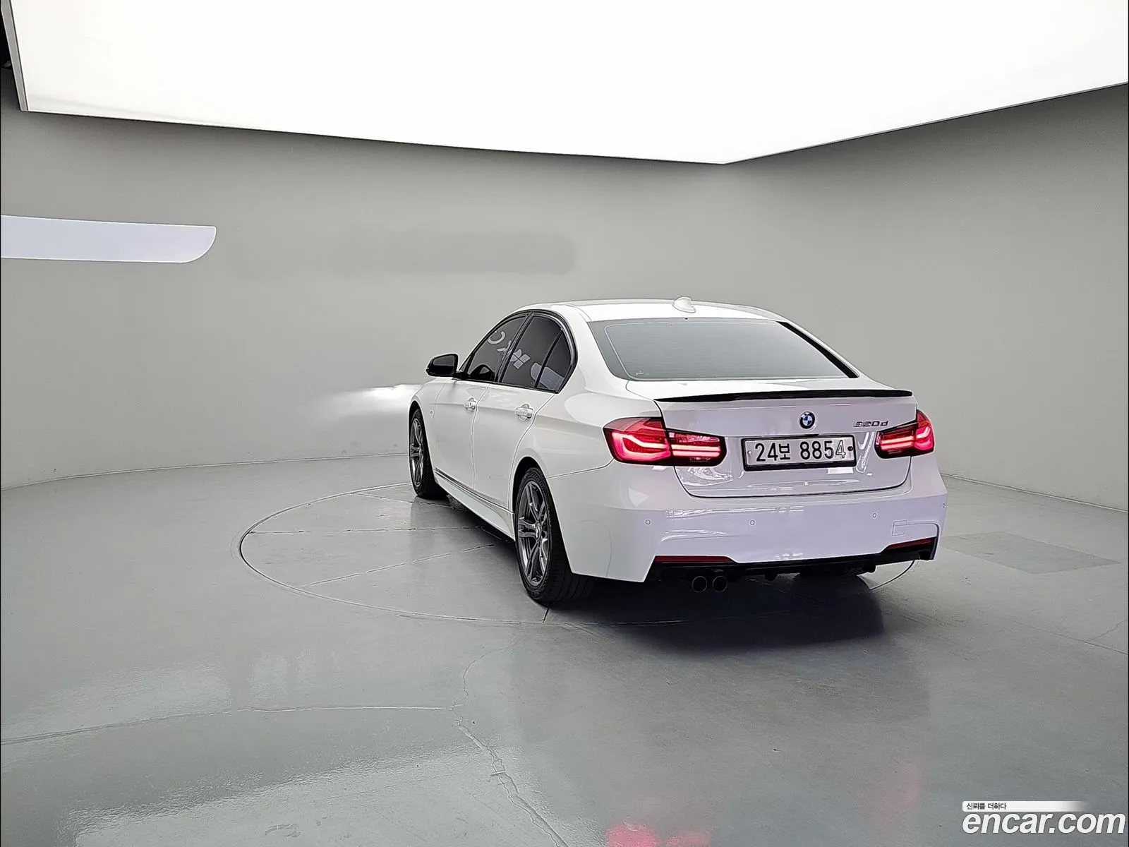 BMW 3 Series 2018 — 5