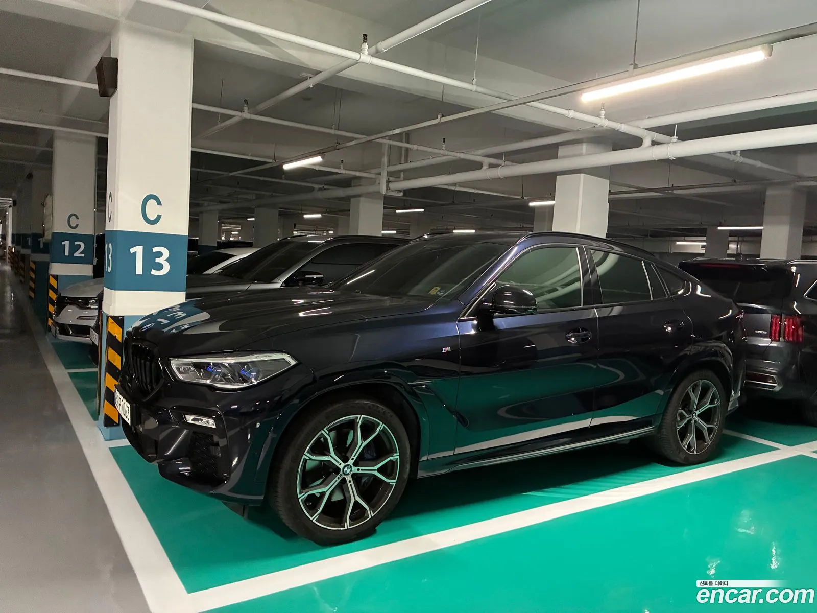 BMW X6 2021 — 16