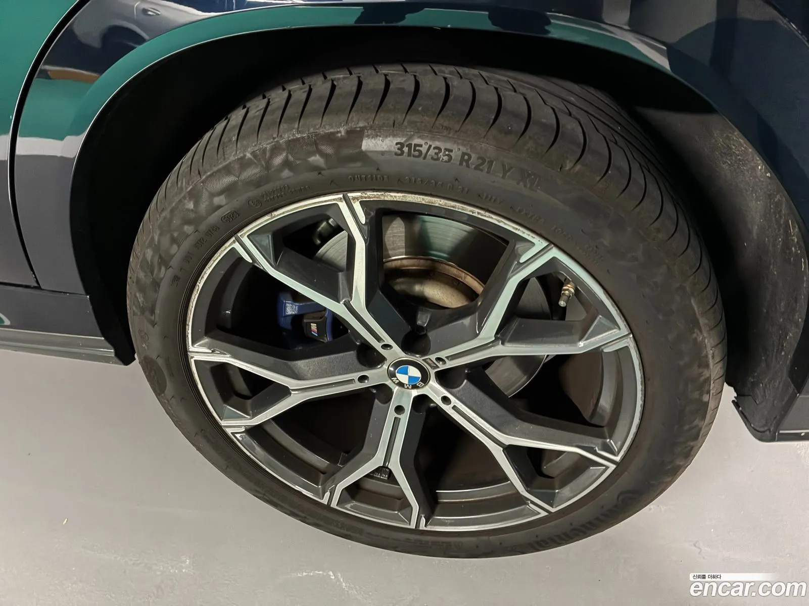 BMW X6 2021 — 7