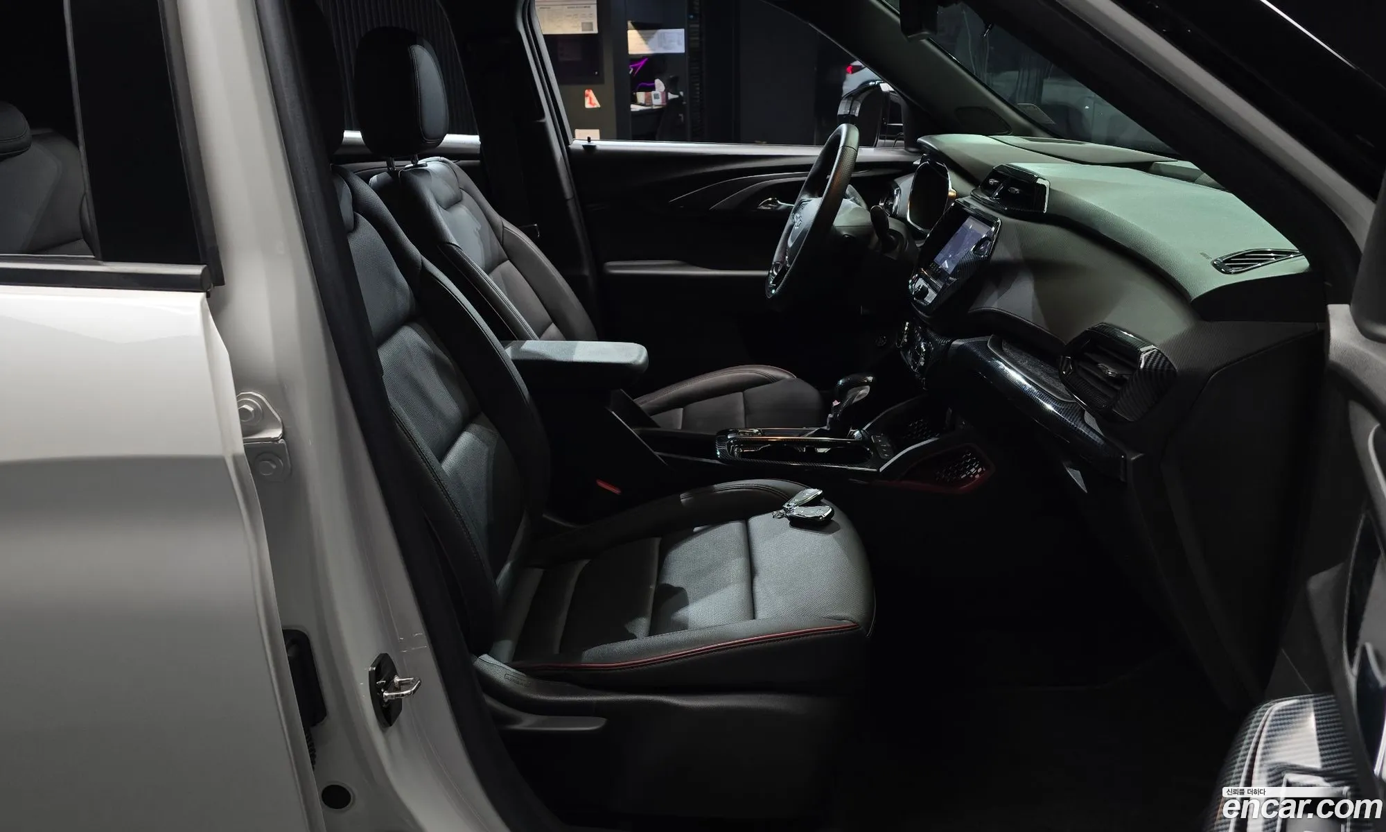 Chevrolet (GM Daewoo) Trailblazer 2022 — 24