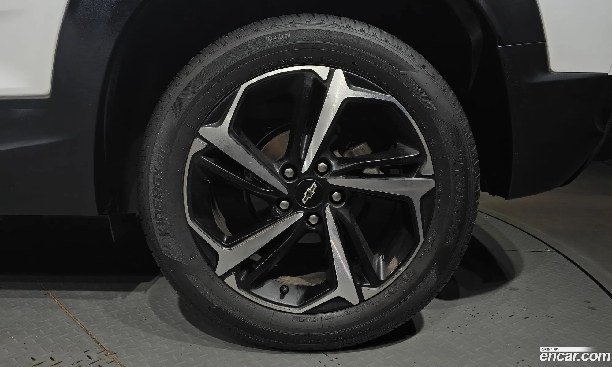 Chevrolet (GM Daewoo) Trailblazer 2022 — 25