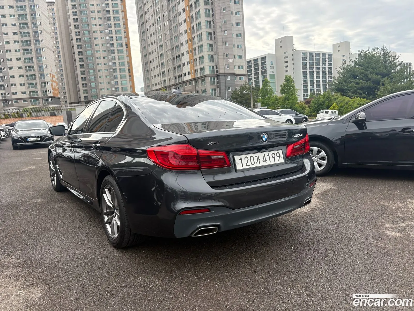 BMW 5 Series 2018 — 10