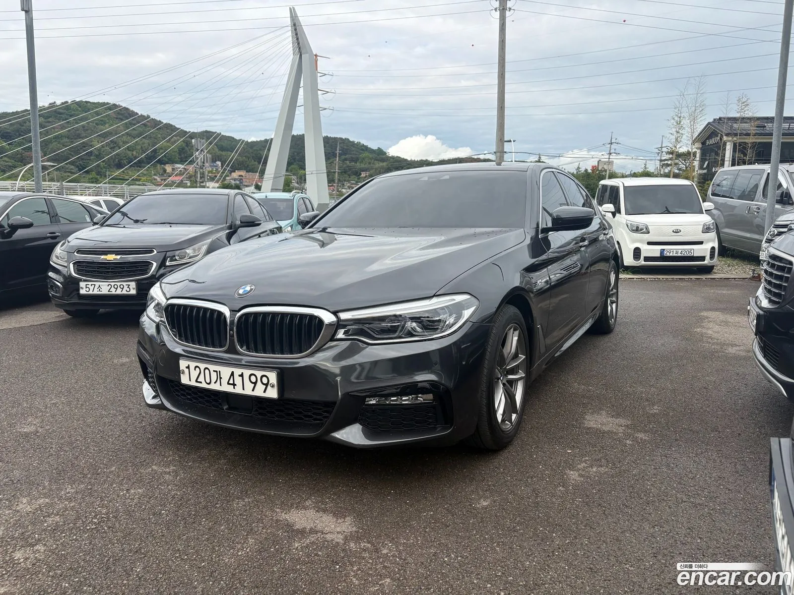 BMW 5 Series 2018 — 16