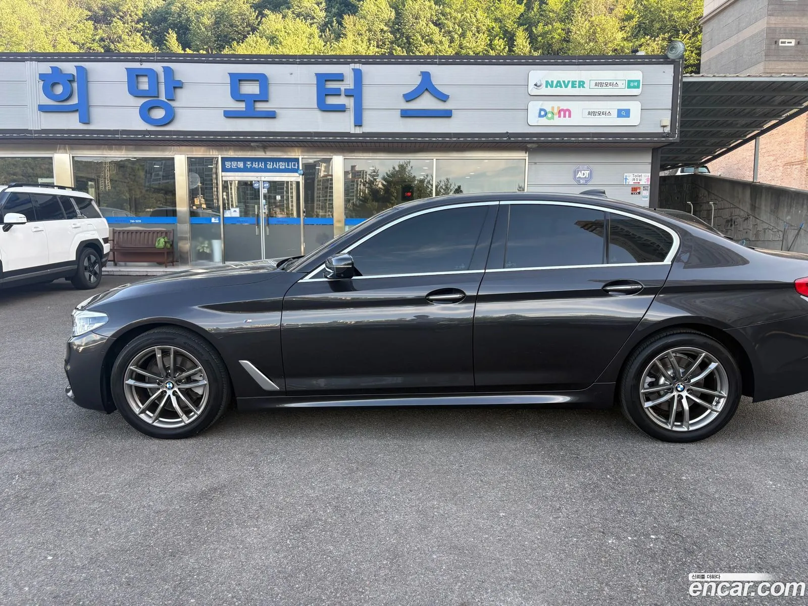 BMW 5 Series 2018 — 9