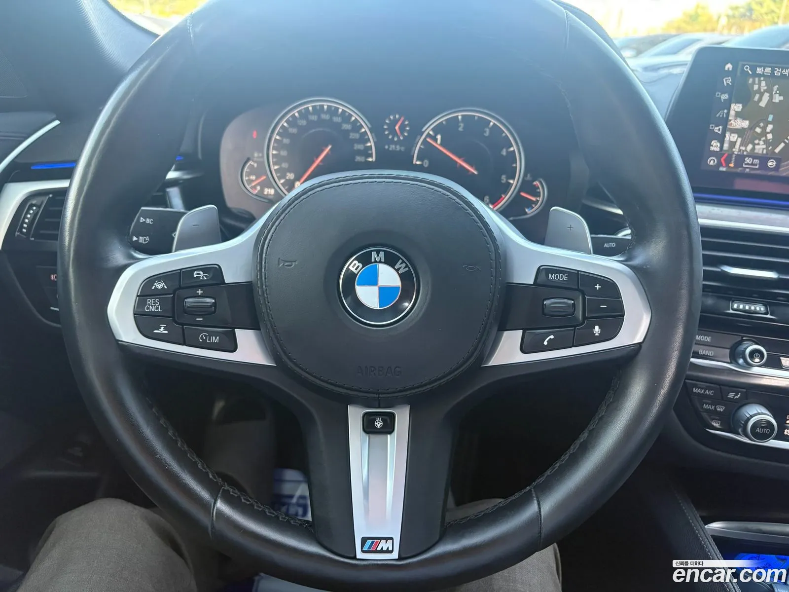 BMW 5 Series 2018 — 6
