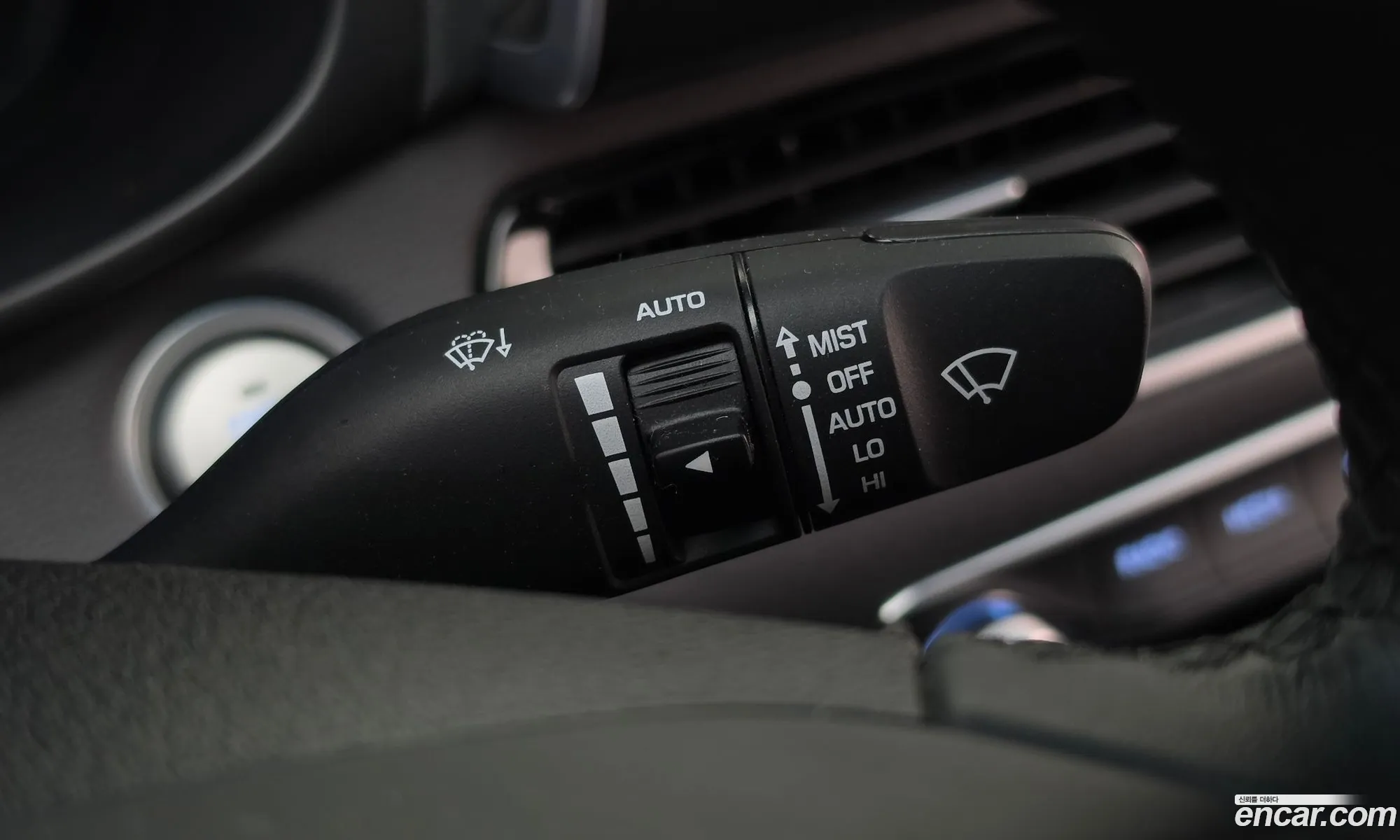 Hyundai Grandeur IG 2018 — 24