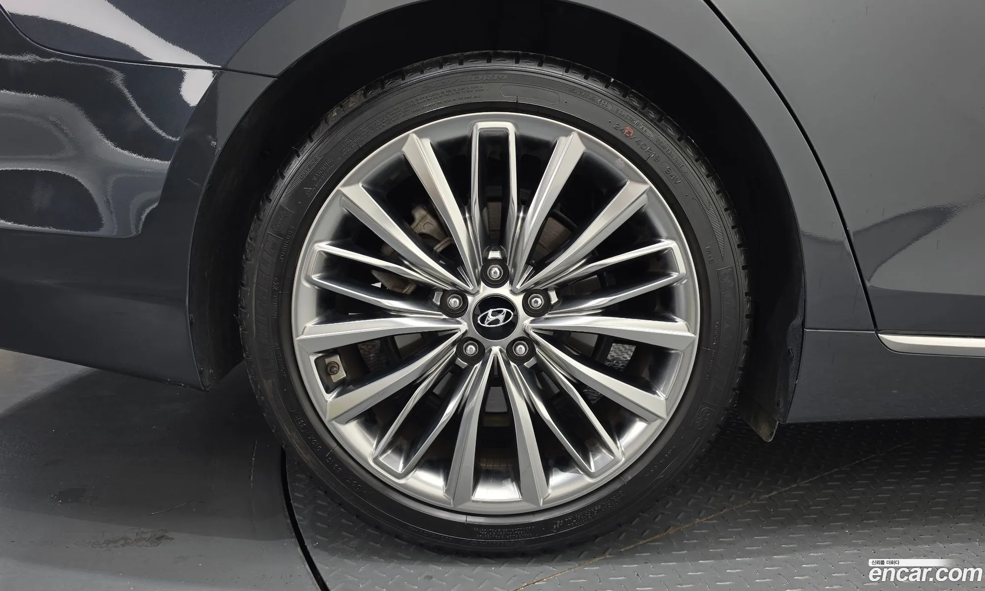 Hyundai Grandeur IG 2018 — 11