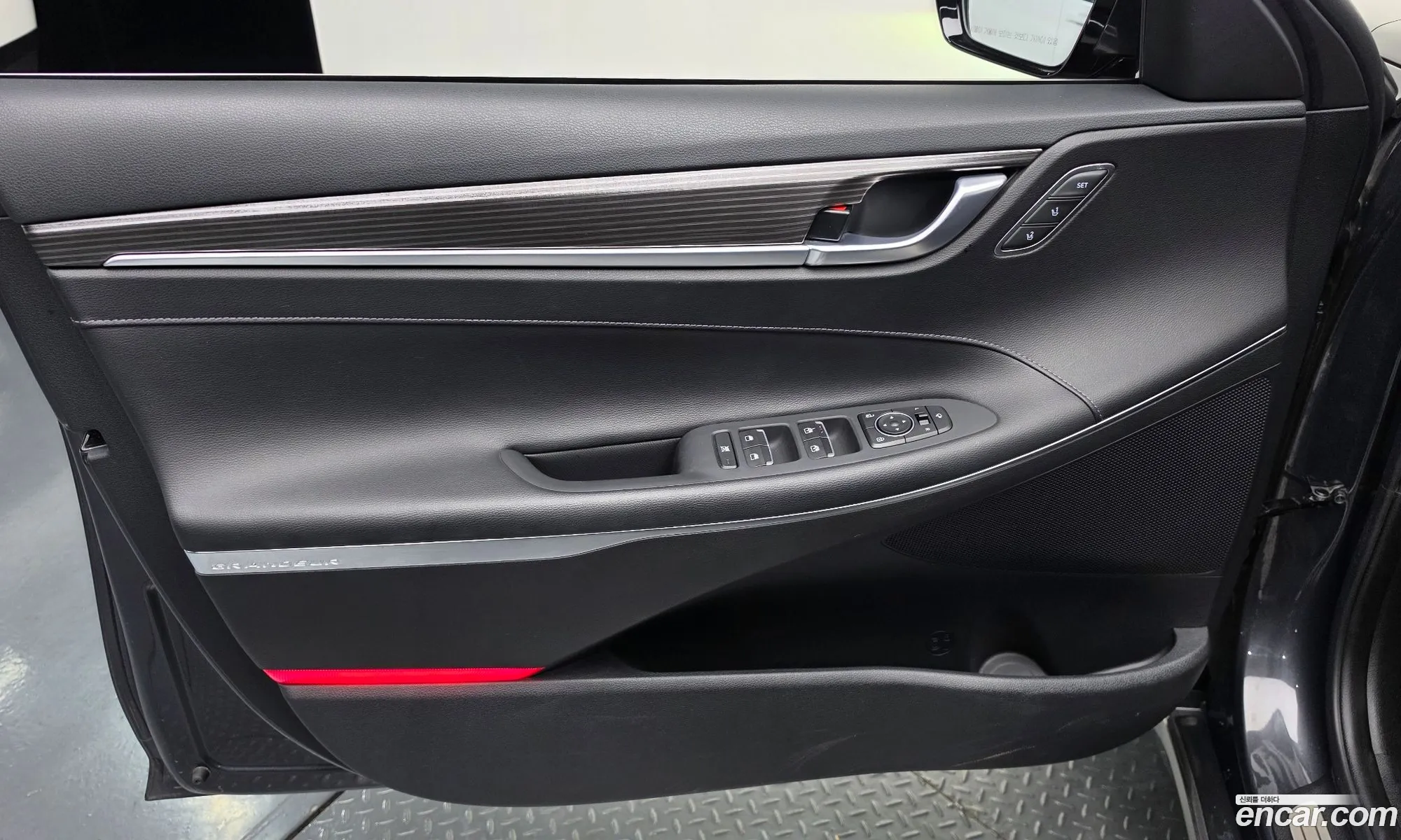 Hyundai Grandeur IG 2018 — 20