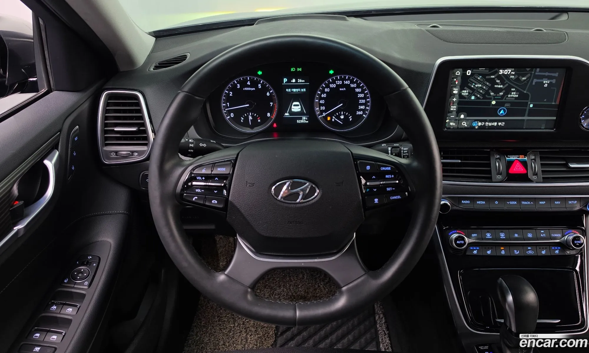 Hyundai Grandeur IG 2018 — 21