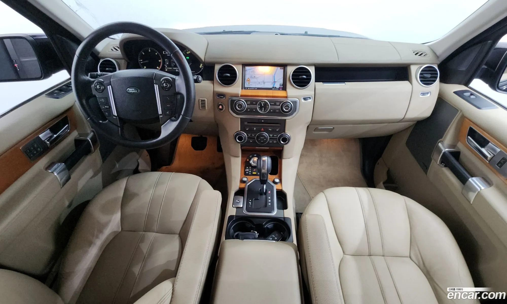 Land Rover Discovery 4 2011 SALLAAAG4BA593557 — 17