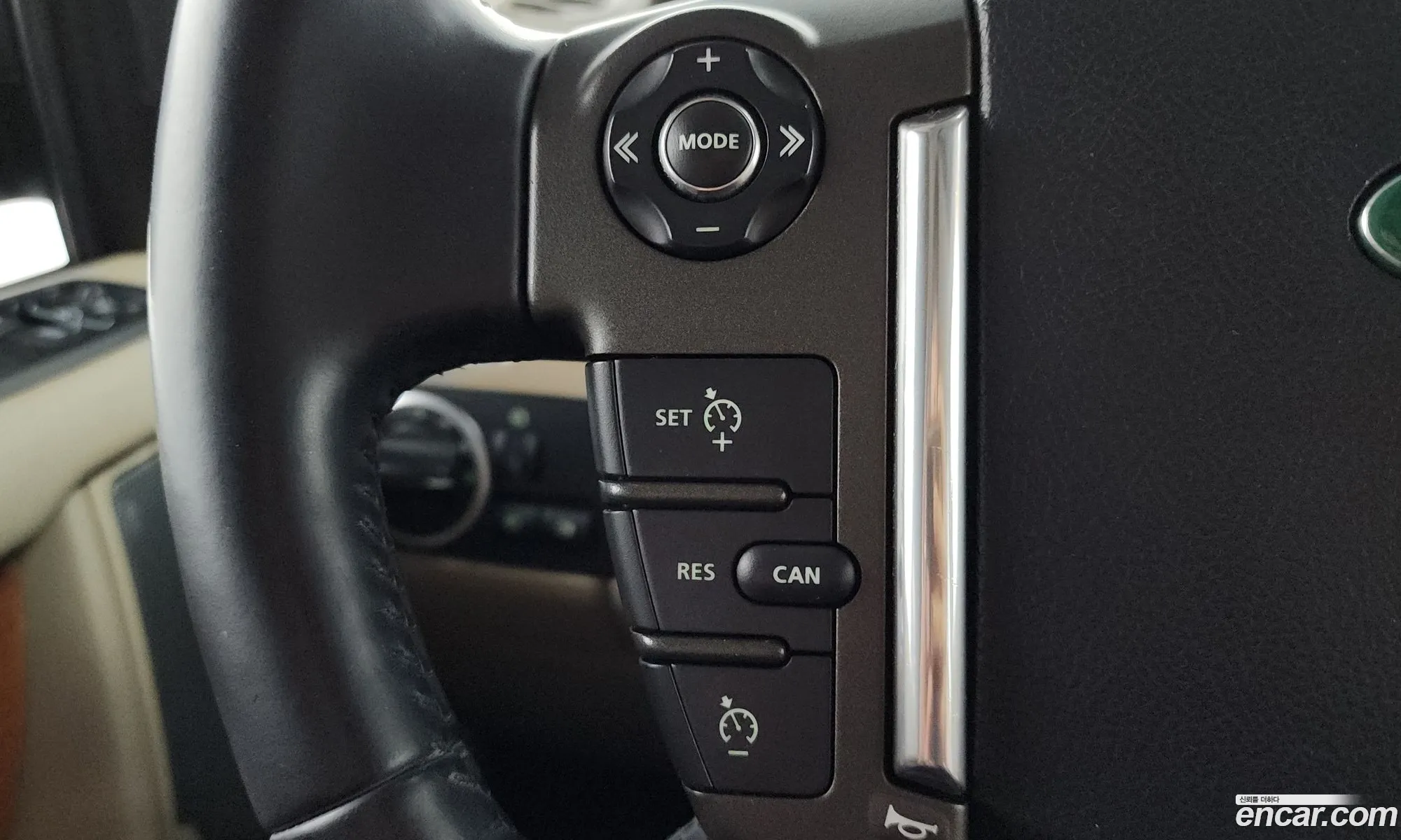 Land Rover Discovery 4 2011 SALLAAAG4BA593557 — 13