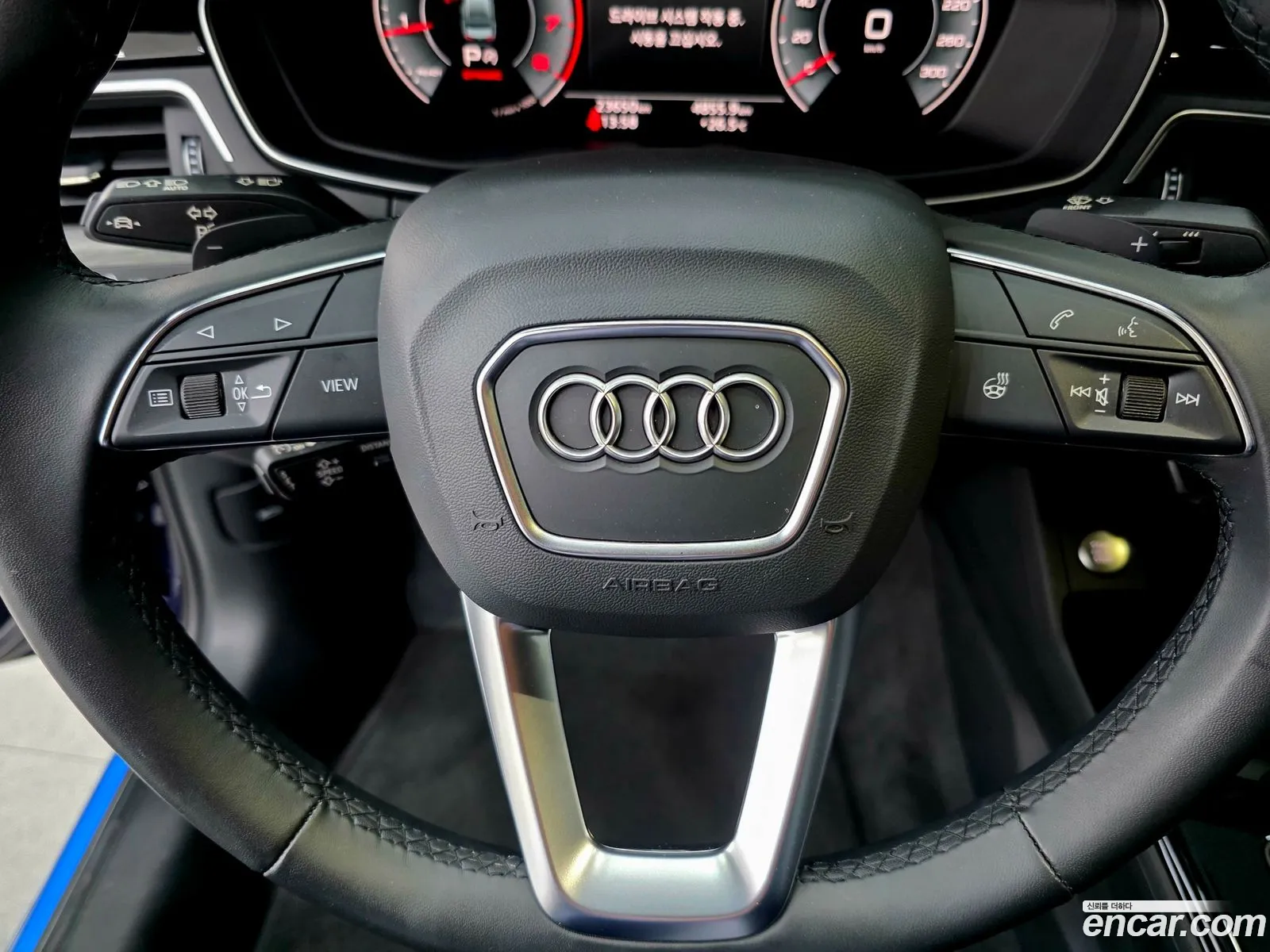 Audi A4 2023 — 13