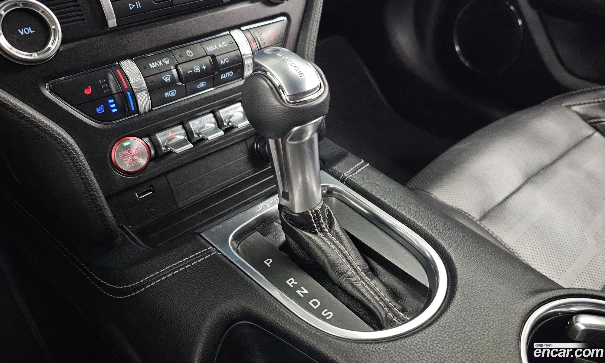 Ford Mustang 2019 1FA6P8CF5K5165607 — 21