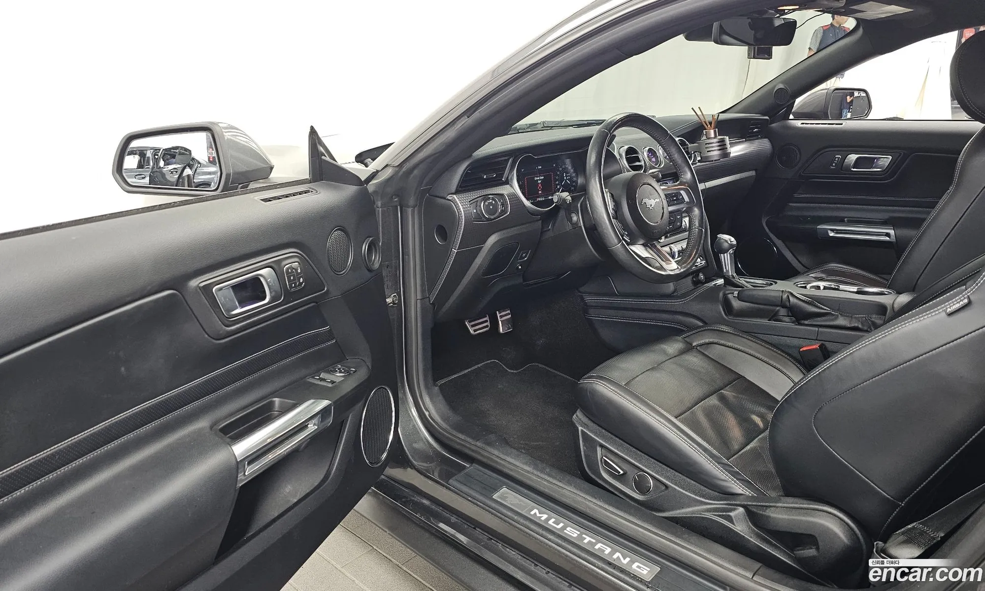 Ford Mustang 2019 1FA6P8CF5K5165607 — 20