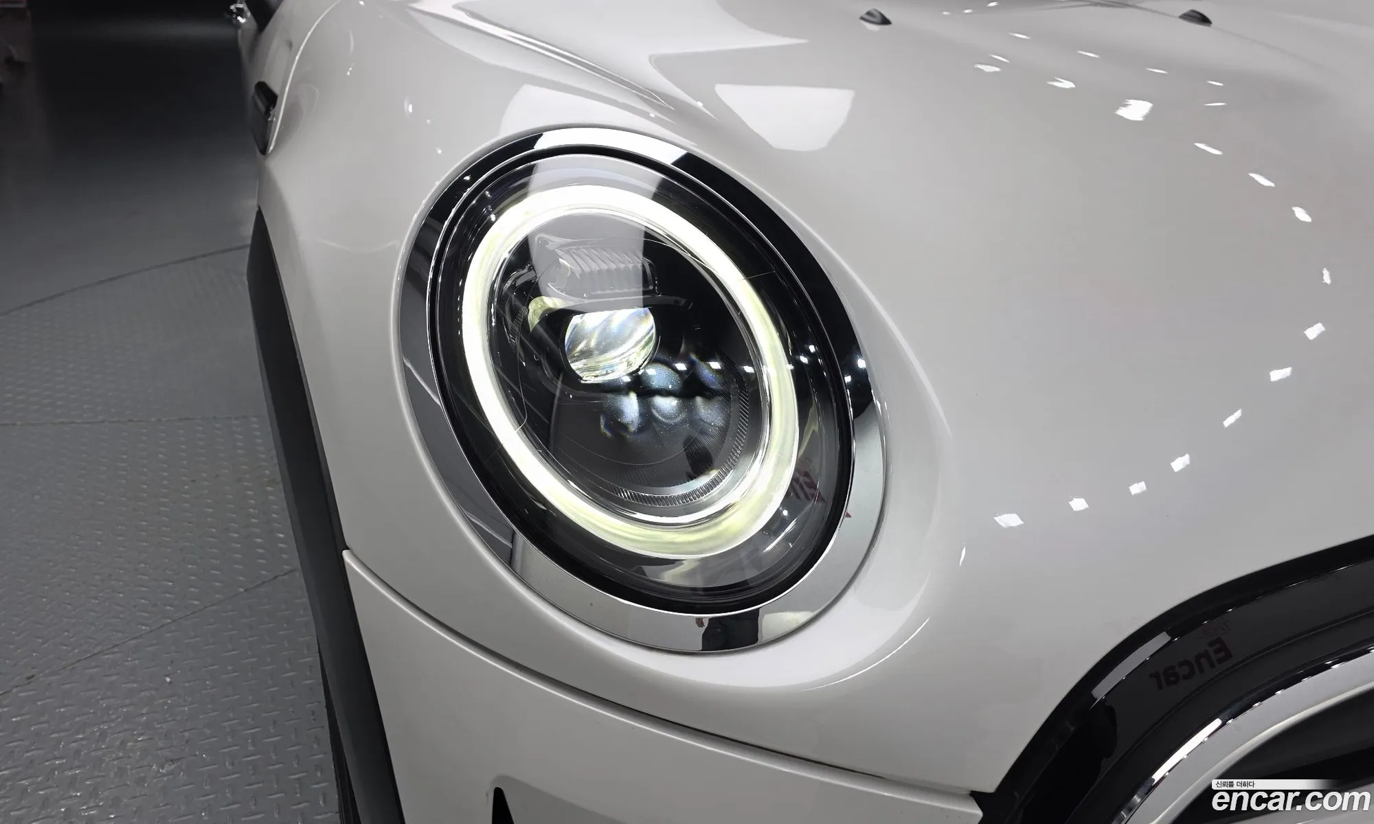 Mini Cooper 2023 — 30