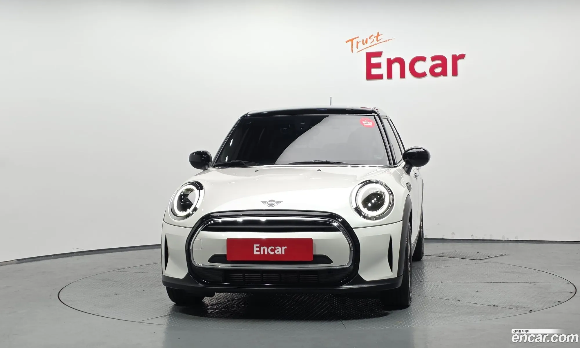 Mini Cooper 2023 — 31
