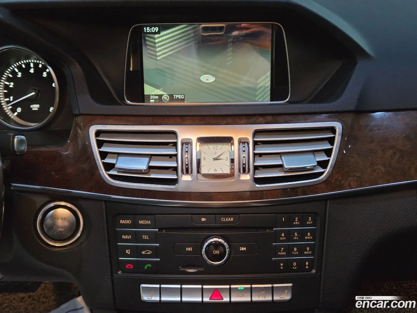 Mercedes-Benz E-Class W212 2016 — 10