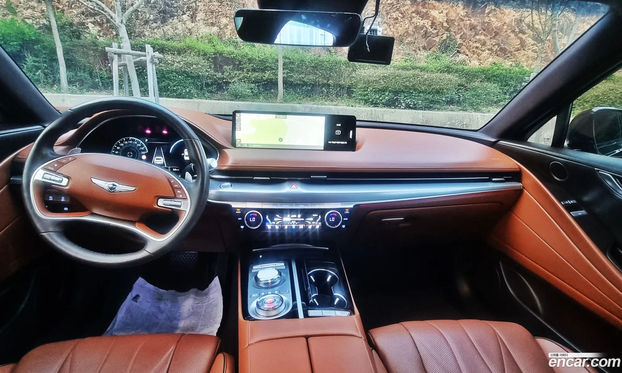 Genesis G80 2023 — 10