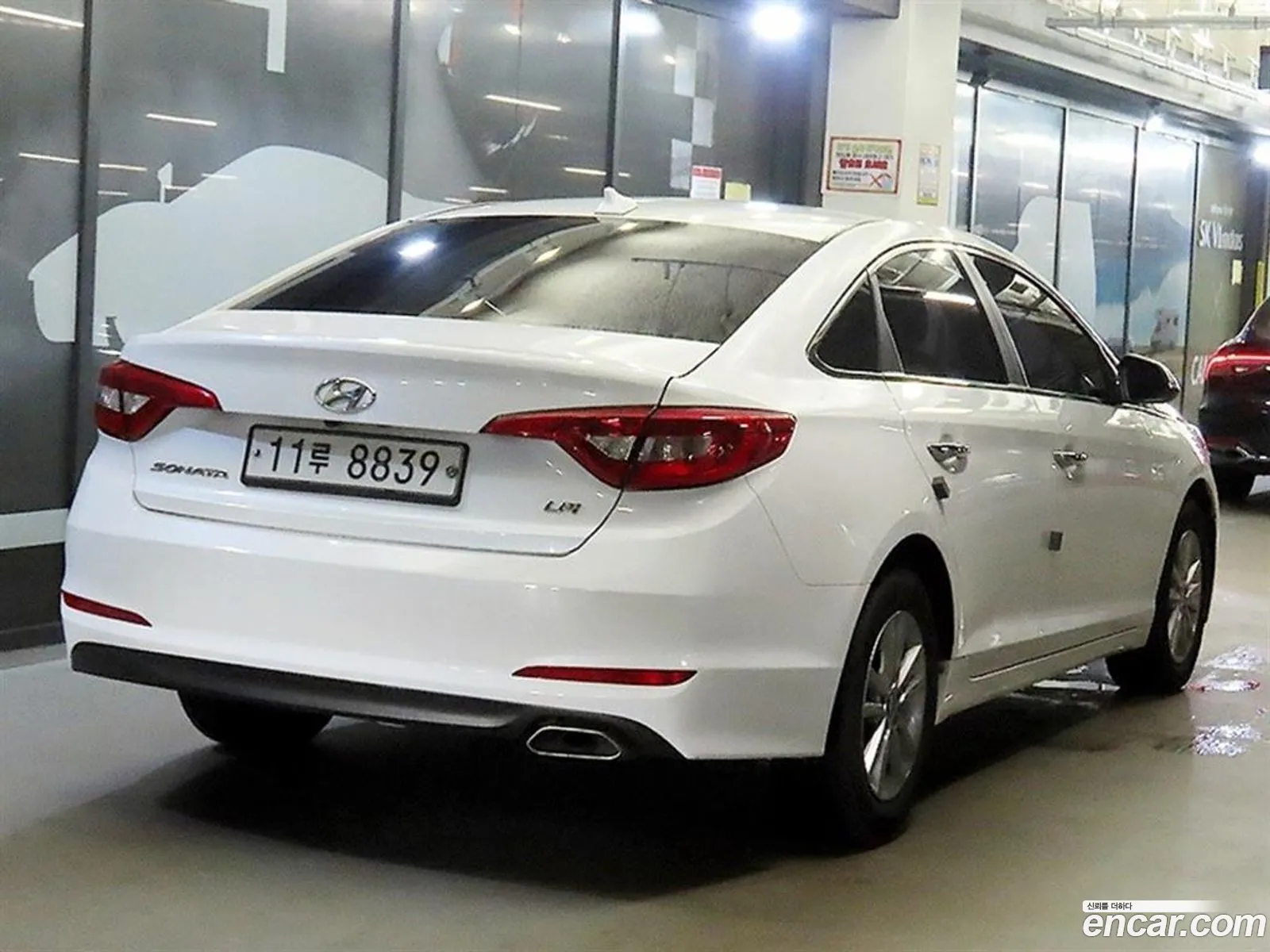 Hyundai LF Sonata 2015 — 13